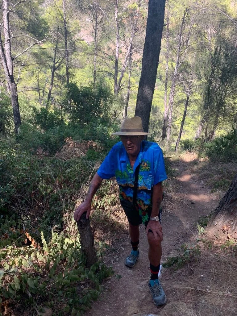 PHOTO-2021-08-11-07-16-47 (1).jpg