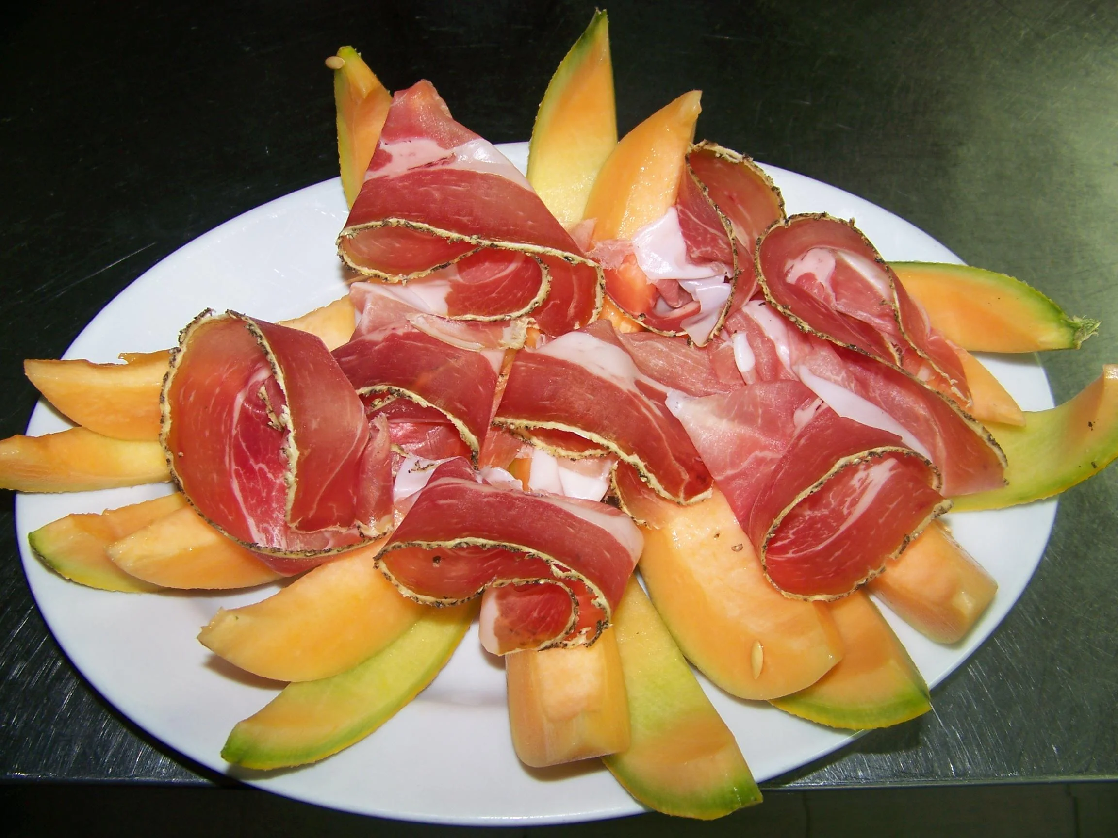 prosciutto-toscano-e.jpg