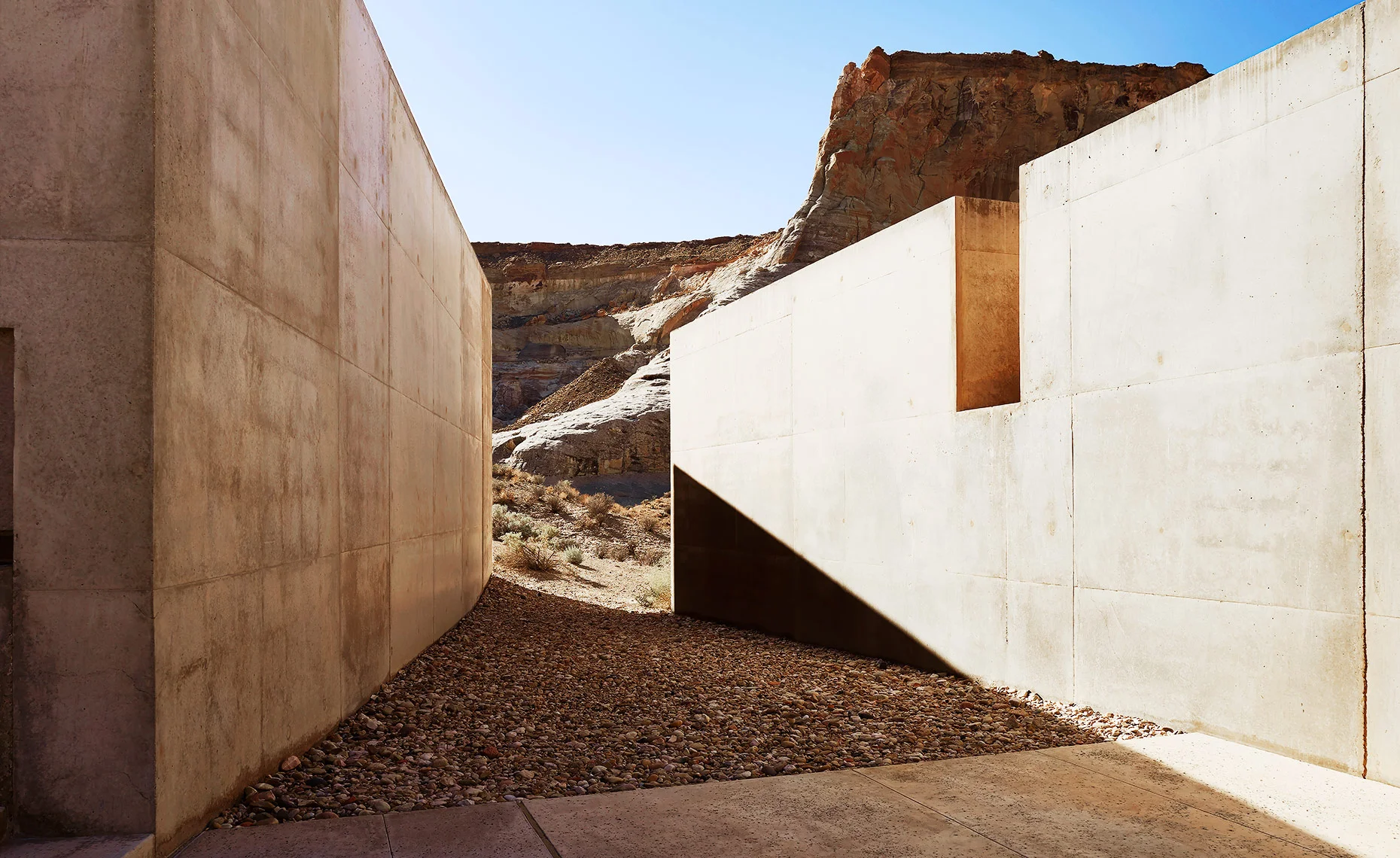 VX_RE_AMANGIRI_L1010624.jpg