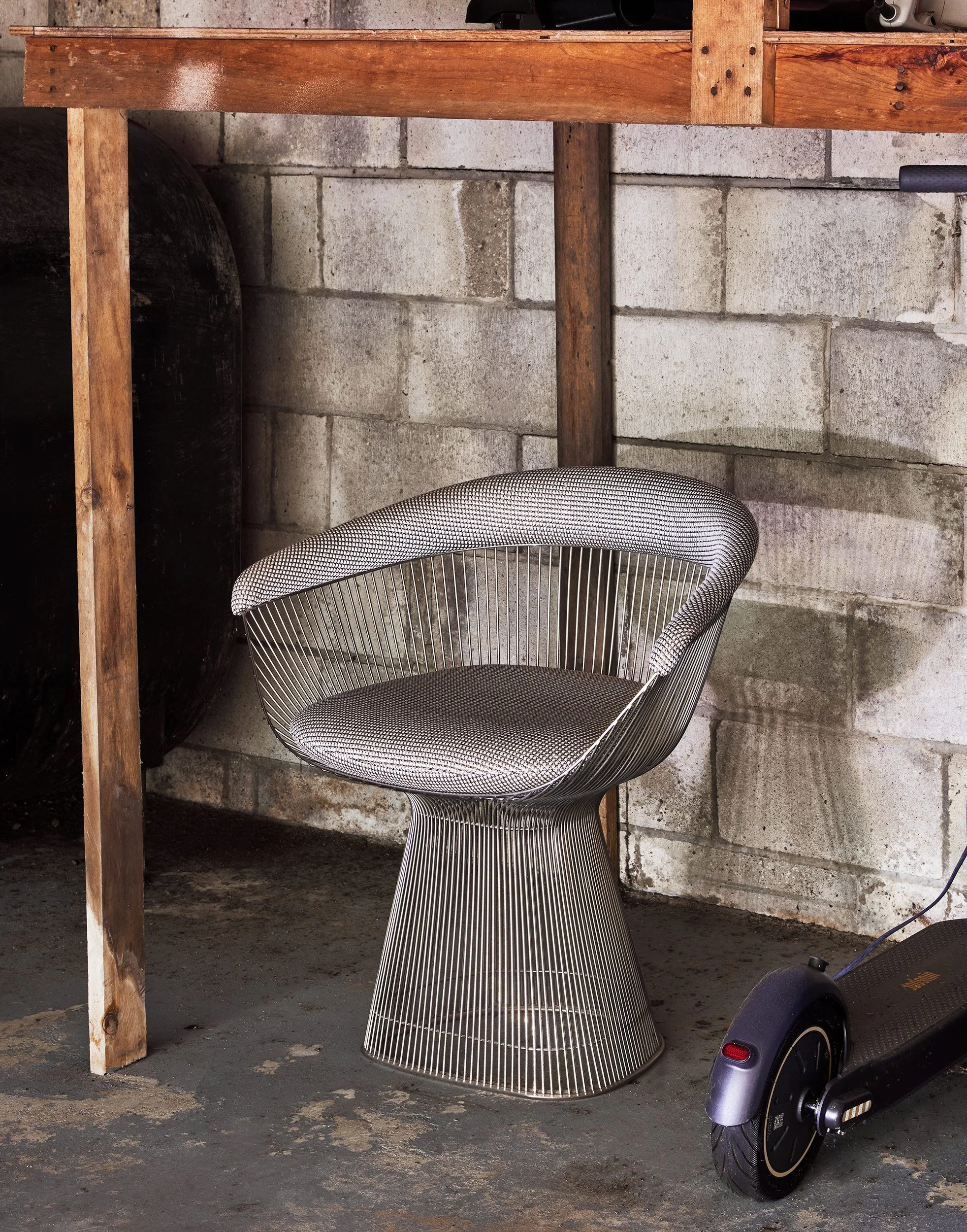 VX_RE_PLATNER_CHAIR_04_21_26_Stillife16817.jpg