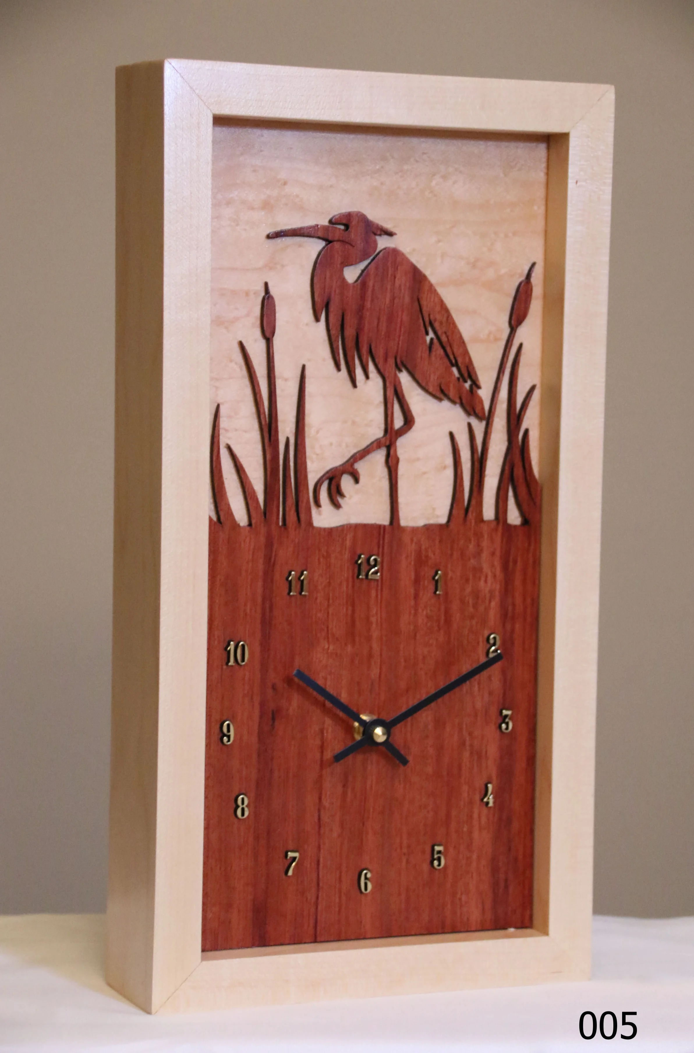 Maple Heron Clock