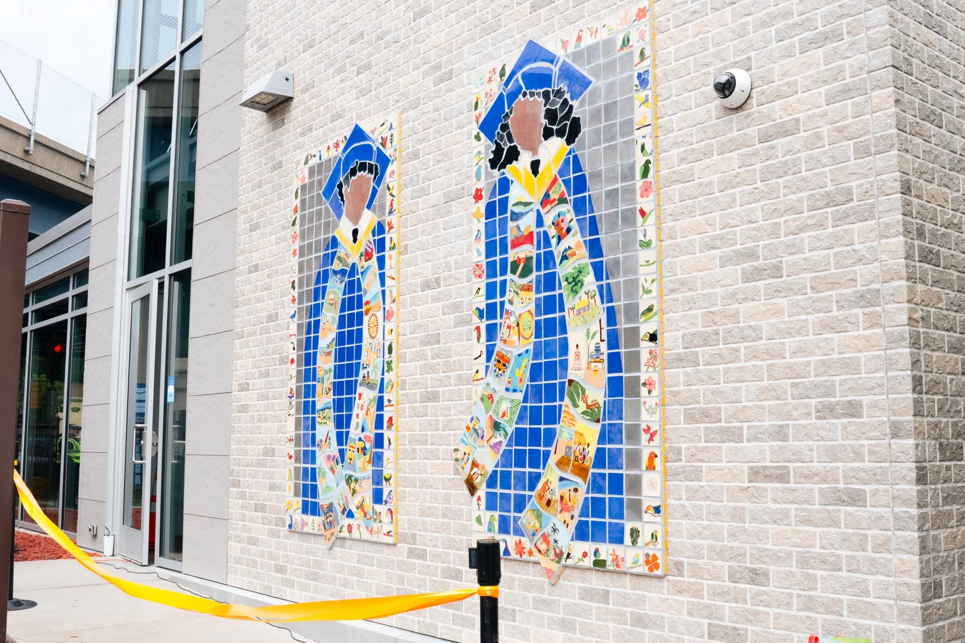 acosta-ribbon-cutting-small-30.jpg