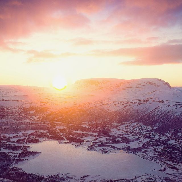 Sunsets!

#snow #hallingskarvet #winter #mavic2pro #sunset #djicreator #drone #sunshine #aerial #geilo #valley #Norway #travel #mountainlife #utno #north #nordic #scandinavia #mountain #outdoors #lifestyle #explore #mavic2 #ski #ilovenorway #mittnorg