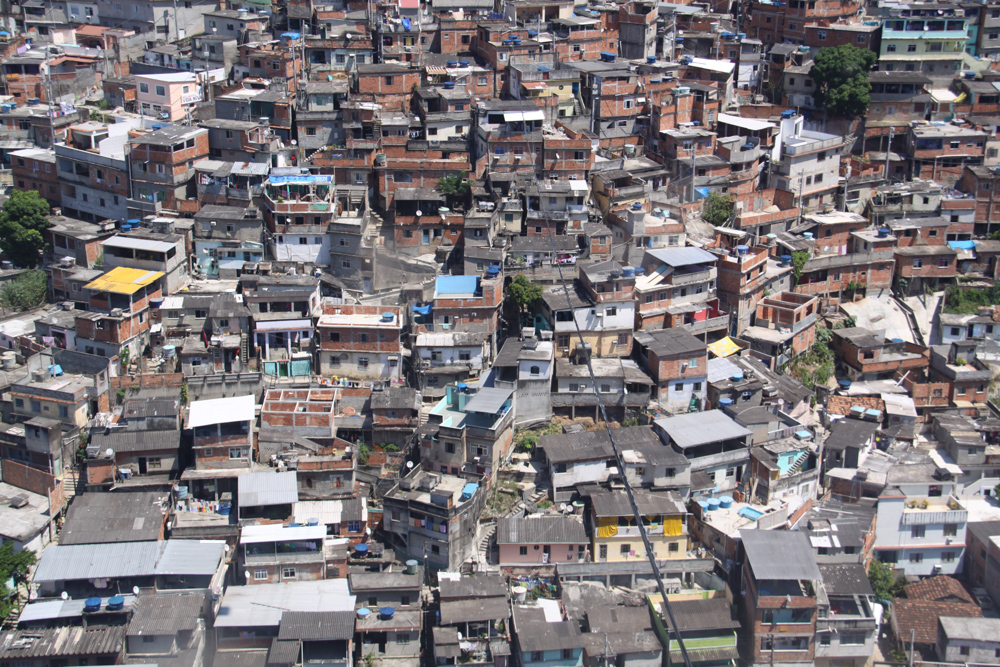 20120305-rioalemaozoom copy 2.jpg