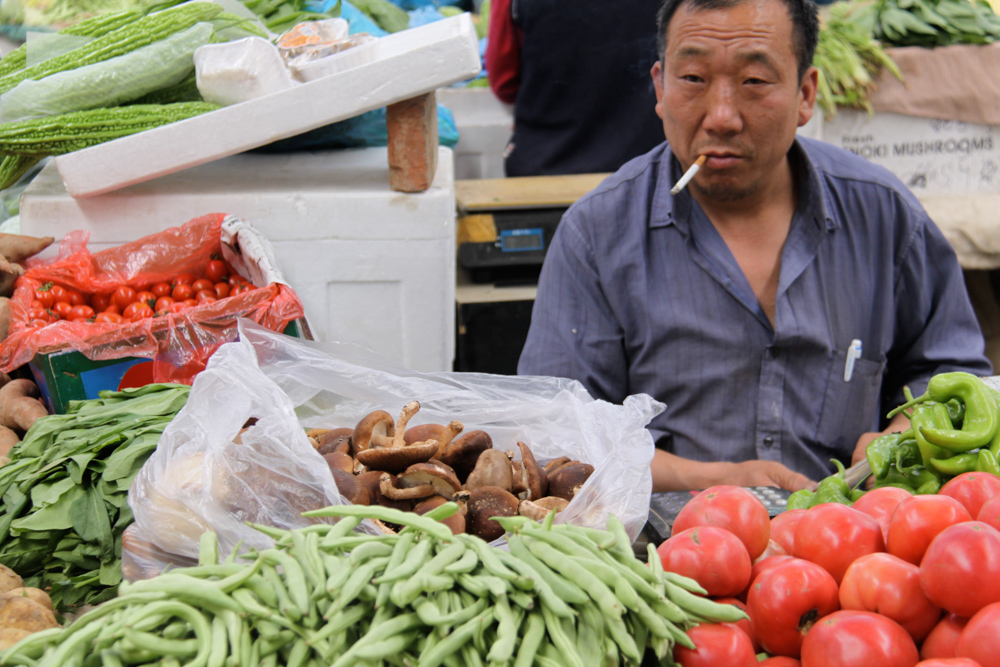 20090505-bjsmokingveggieguy copy 2.jpg