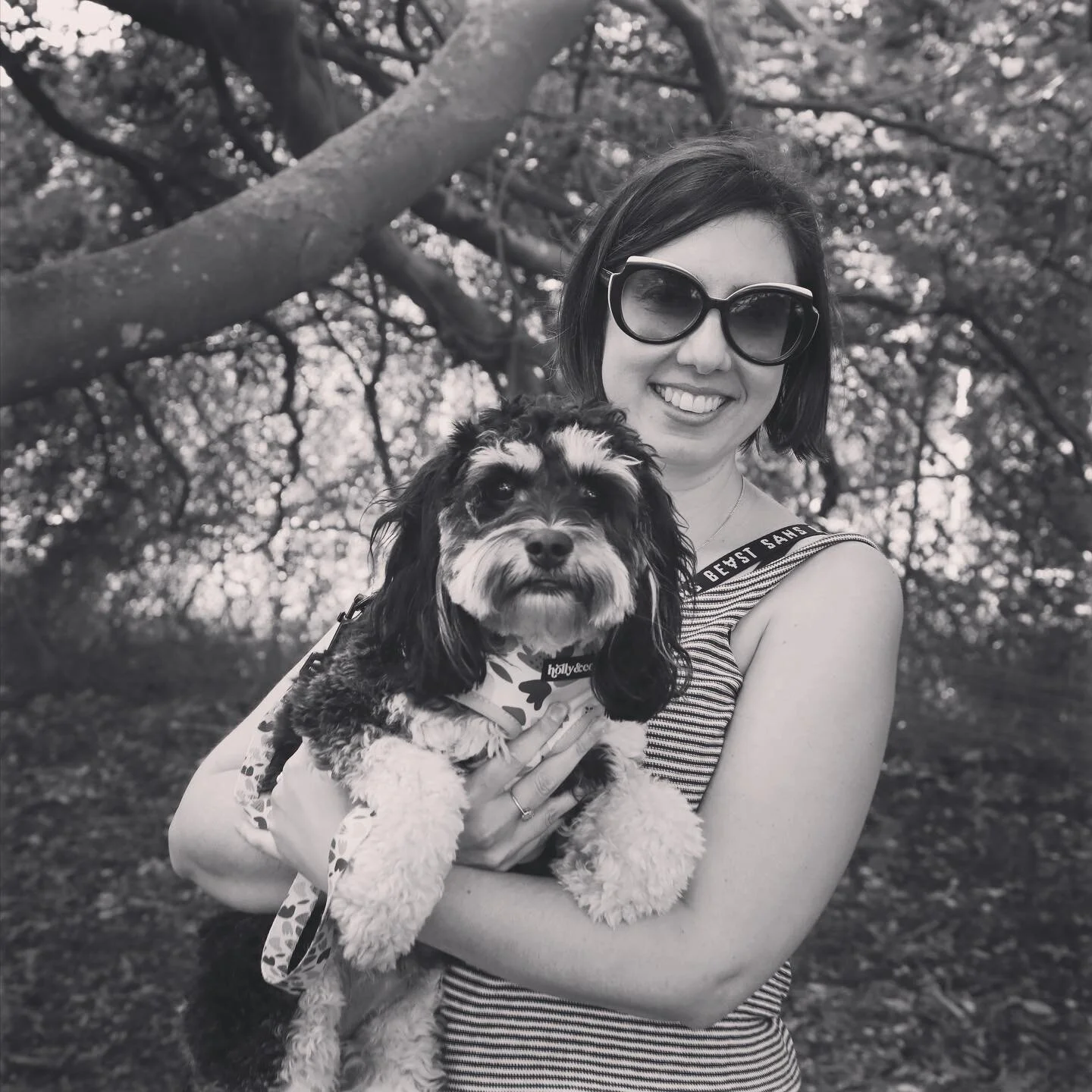 Dominique &amp; Agripinna, 2021. #edgeinnerwest #cavoodlesofinstagram #dogpeople #dogsofinstagram #dogsoftheinnerwest @domstrong