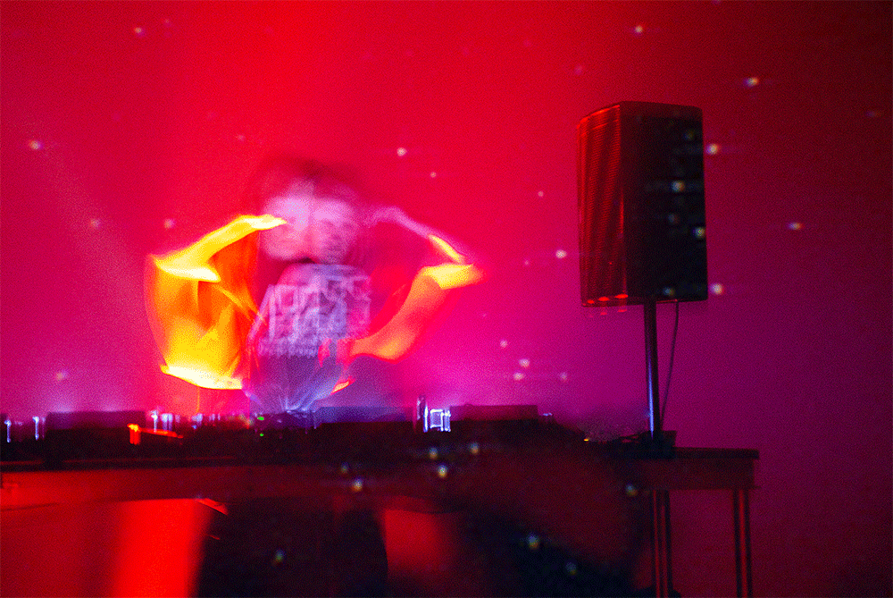 andrew-bon-bosher4(web).gif