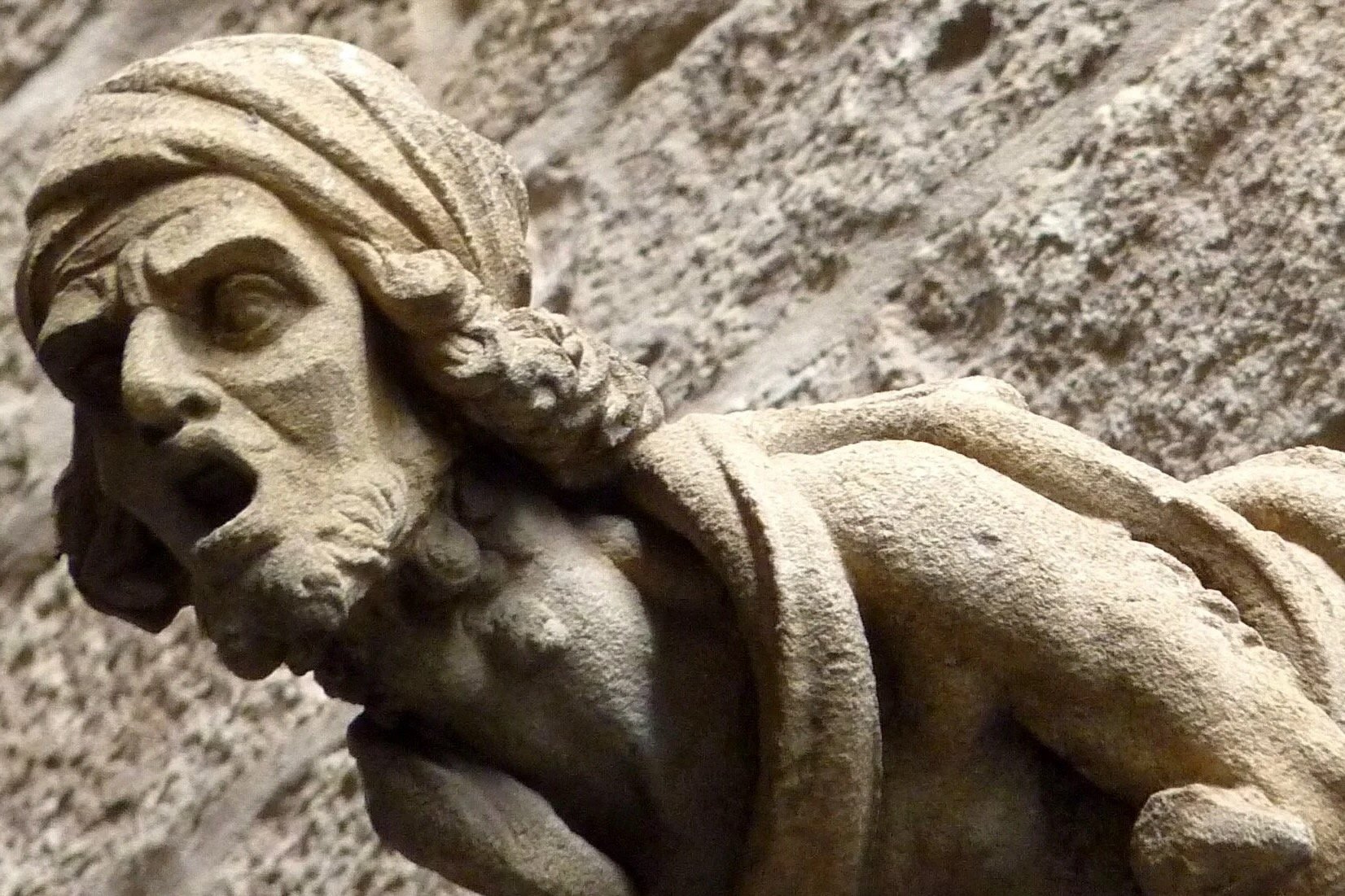 Online Talk · Guardians at the Edge: Gargoyles, Grotesques, and the Architecture of Fear with Art Historian Brenda Edgar