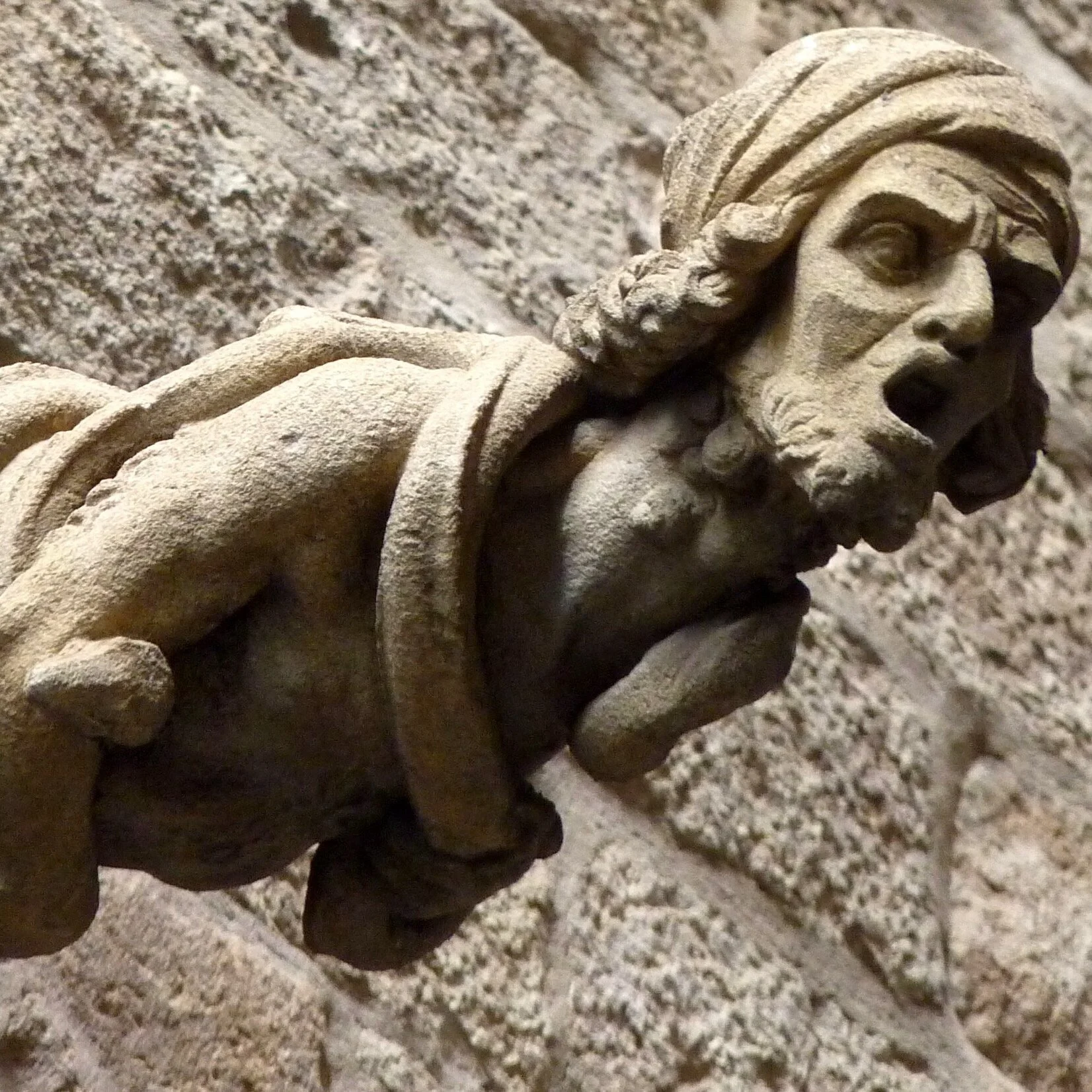 Gargoyle_in_Barcelona.jpeg