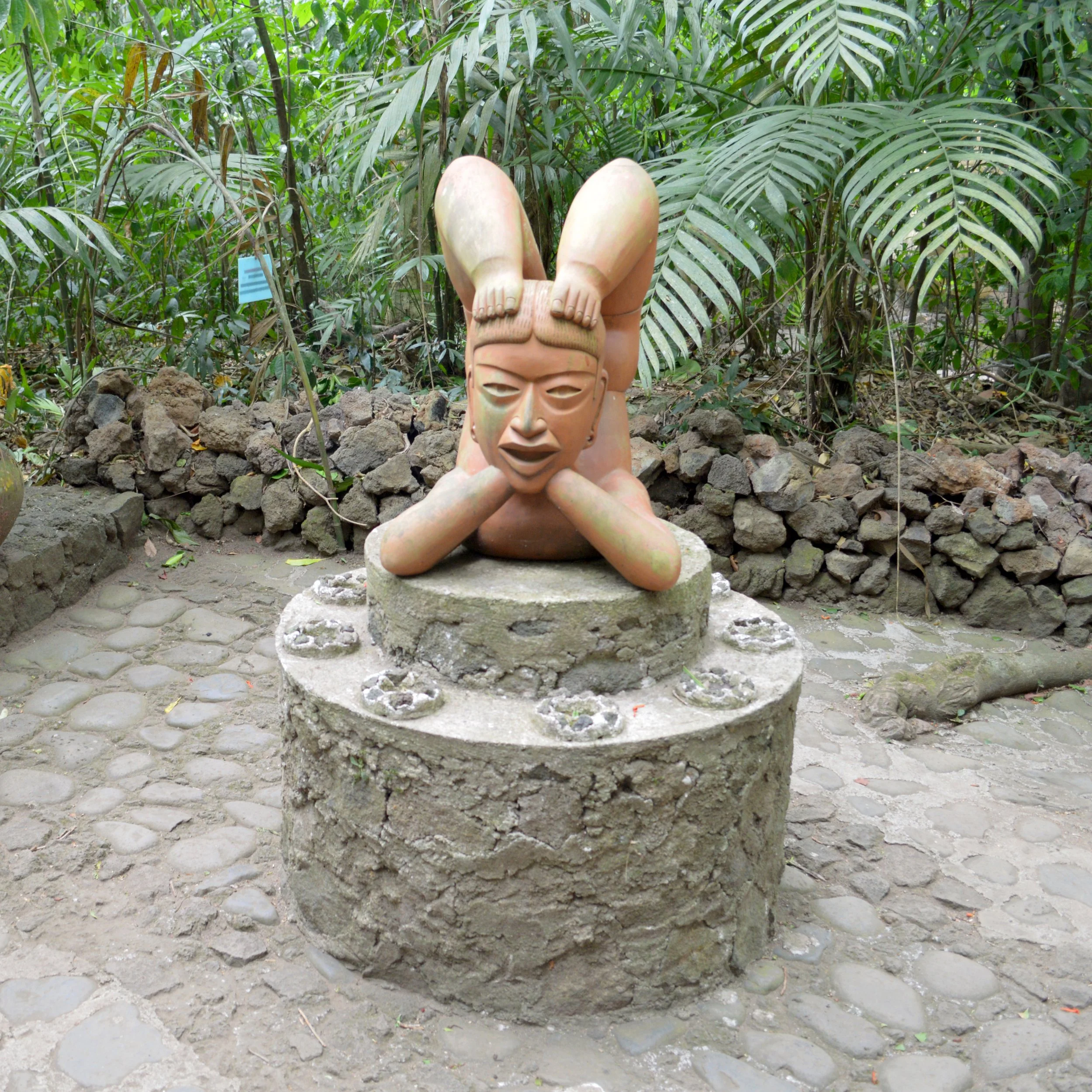 Nanciyaga34-2.jpg