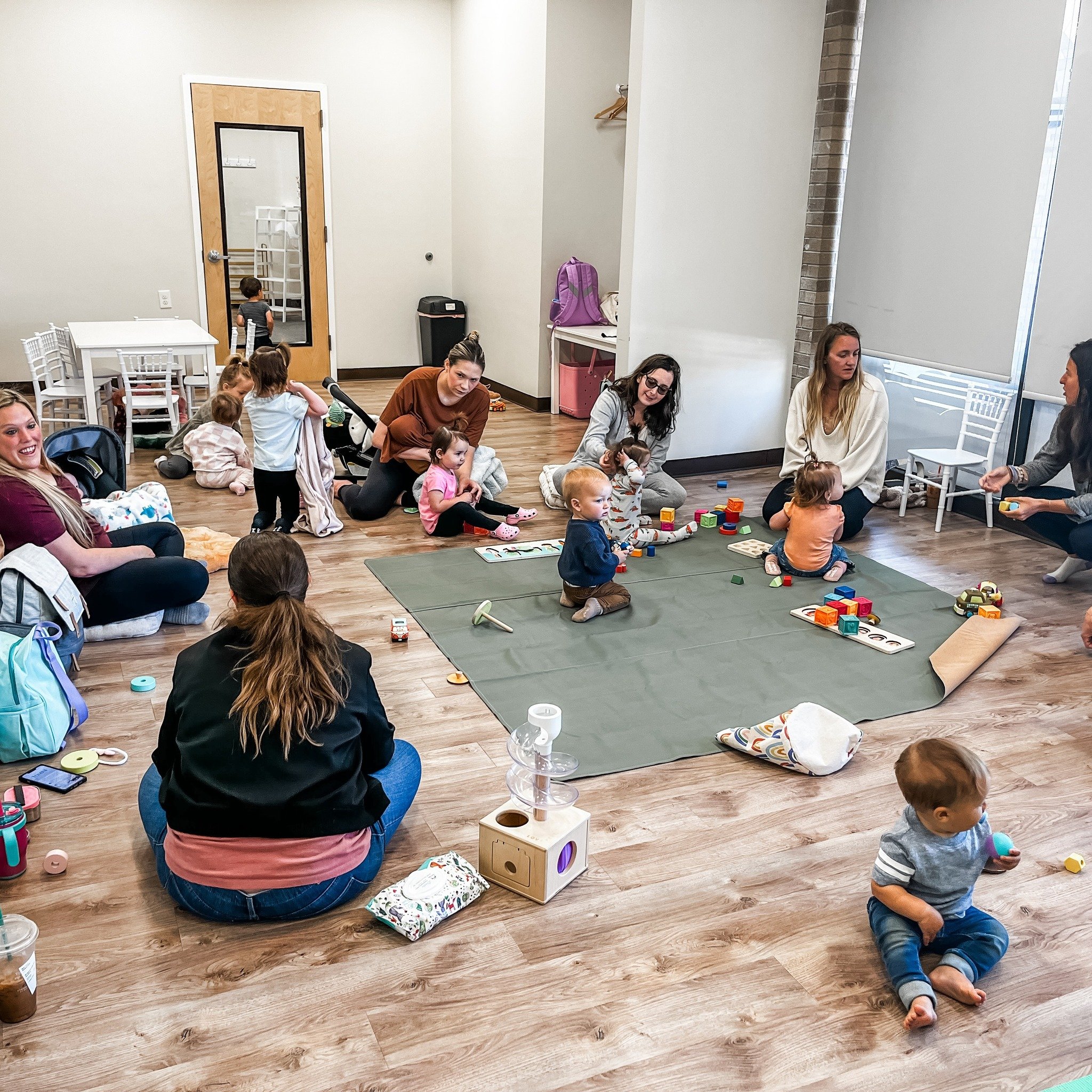 Join us monthly for Mommy Meet Ups! 

MOMMY &amp; ME Meet Up
with Instructor Kristyn Mama &amp; Founder &amp; Leader of @mompowerednj 

Mamas &amp; Babies/Kids 0-4 Years Old (Older Siblings Welcome)
$25 per Meet up (Per Family)
9:30am - 11:30am

It&r