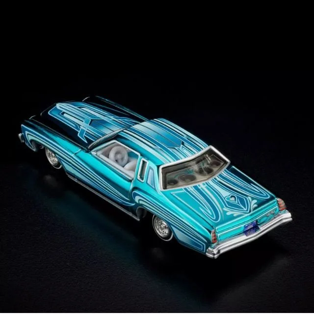 Hot Wheels Collectors RLC Exclusive - 1975 Chevrolet Monte Carlo