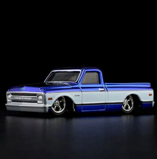 Hot Wheels Collectors RLC Exclusive - 1969 Chevy C-10 — Catalyst