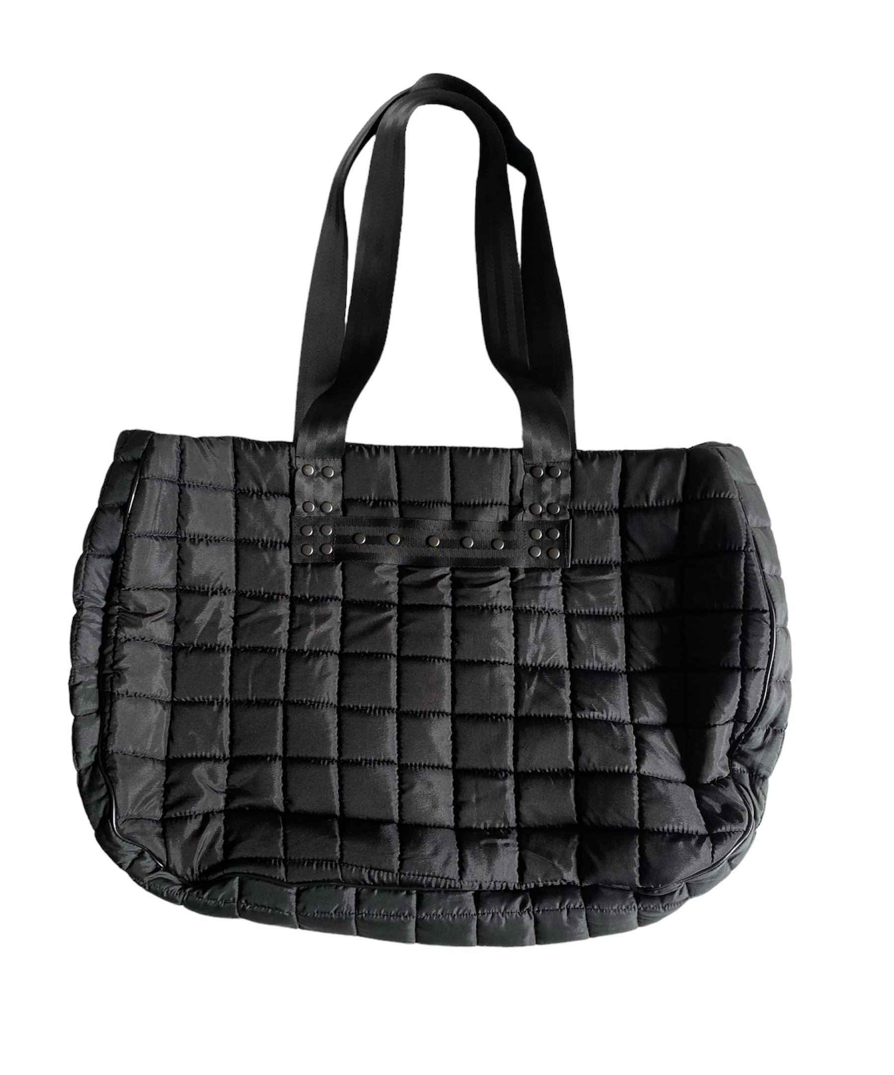 BlackQuiltedReWorkedVintageToteBackShot1.jpg