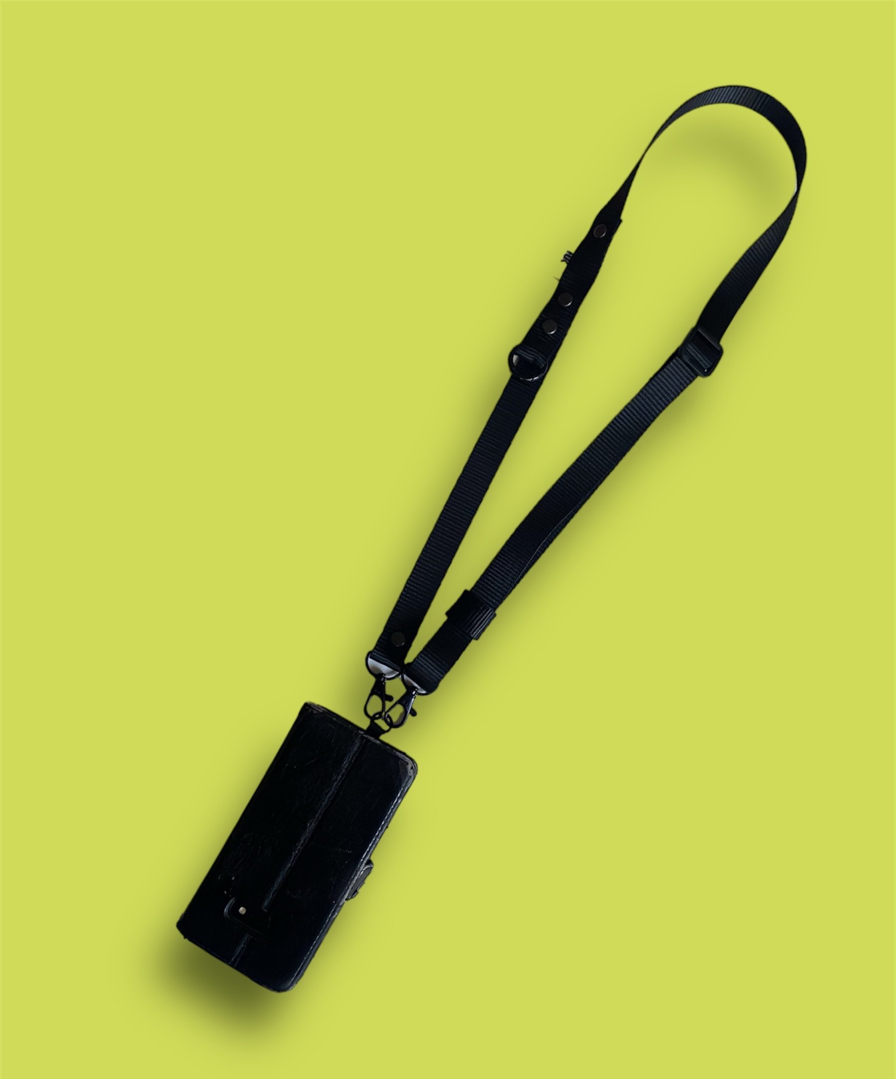 WebbingStrapBlackw:phone.jpg