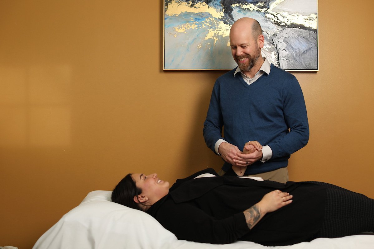 sy-cloud-anchorage-acupuncturist.jpg