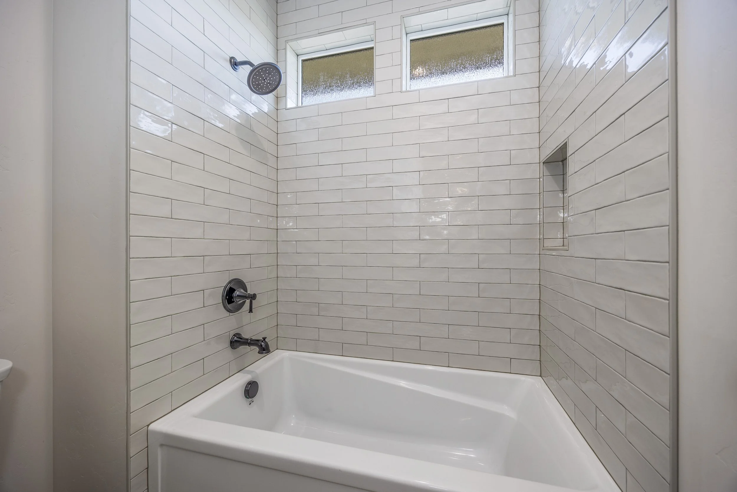 7008 Grange St 9.24.25 31.jpg