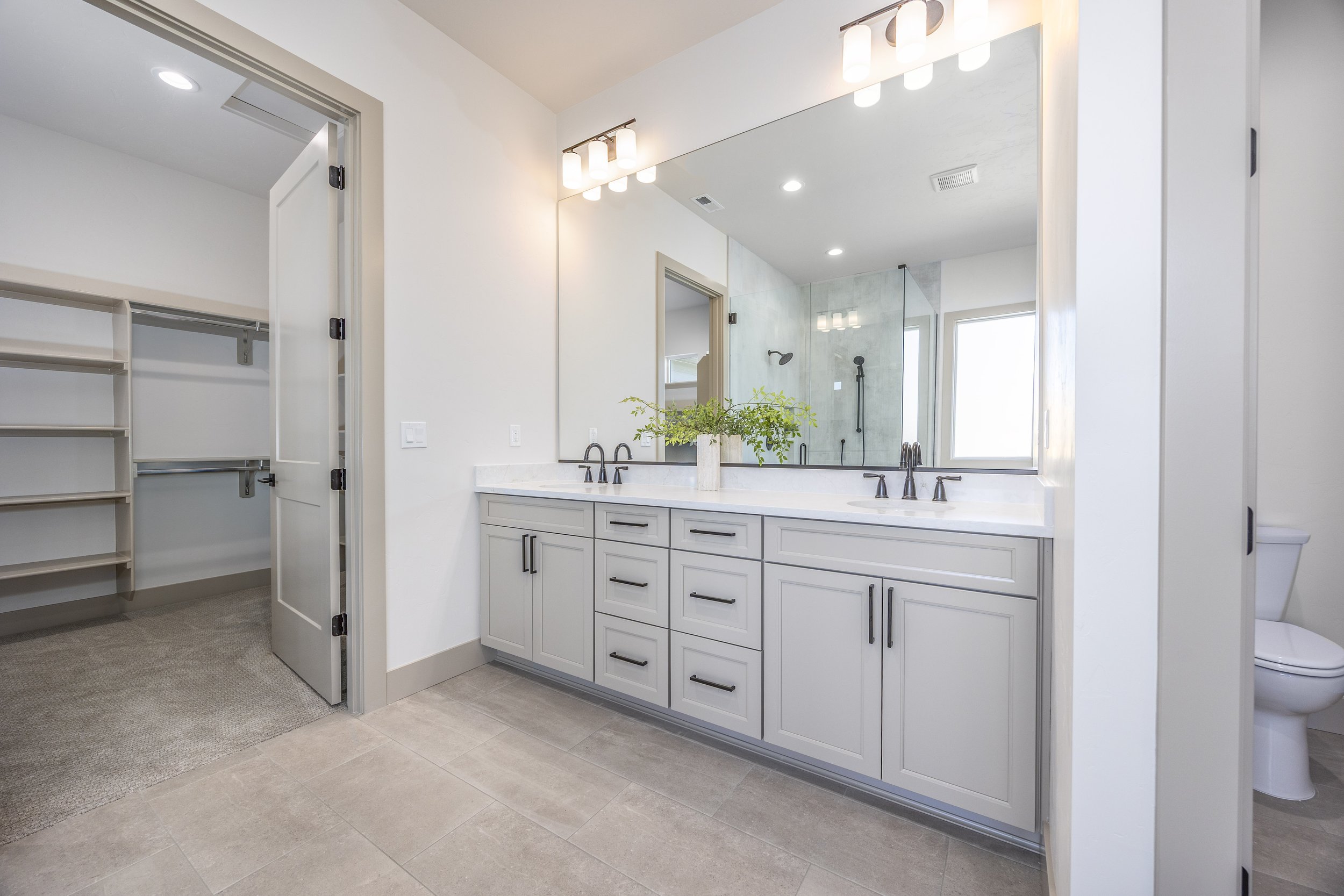 7008 Grange St 9.24.25 12.jpg