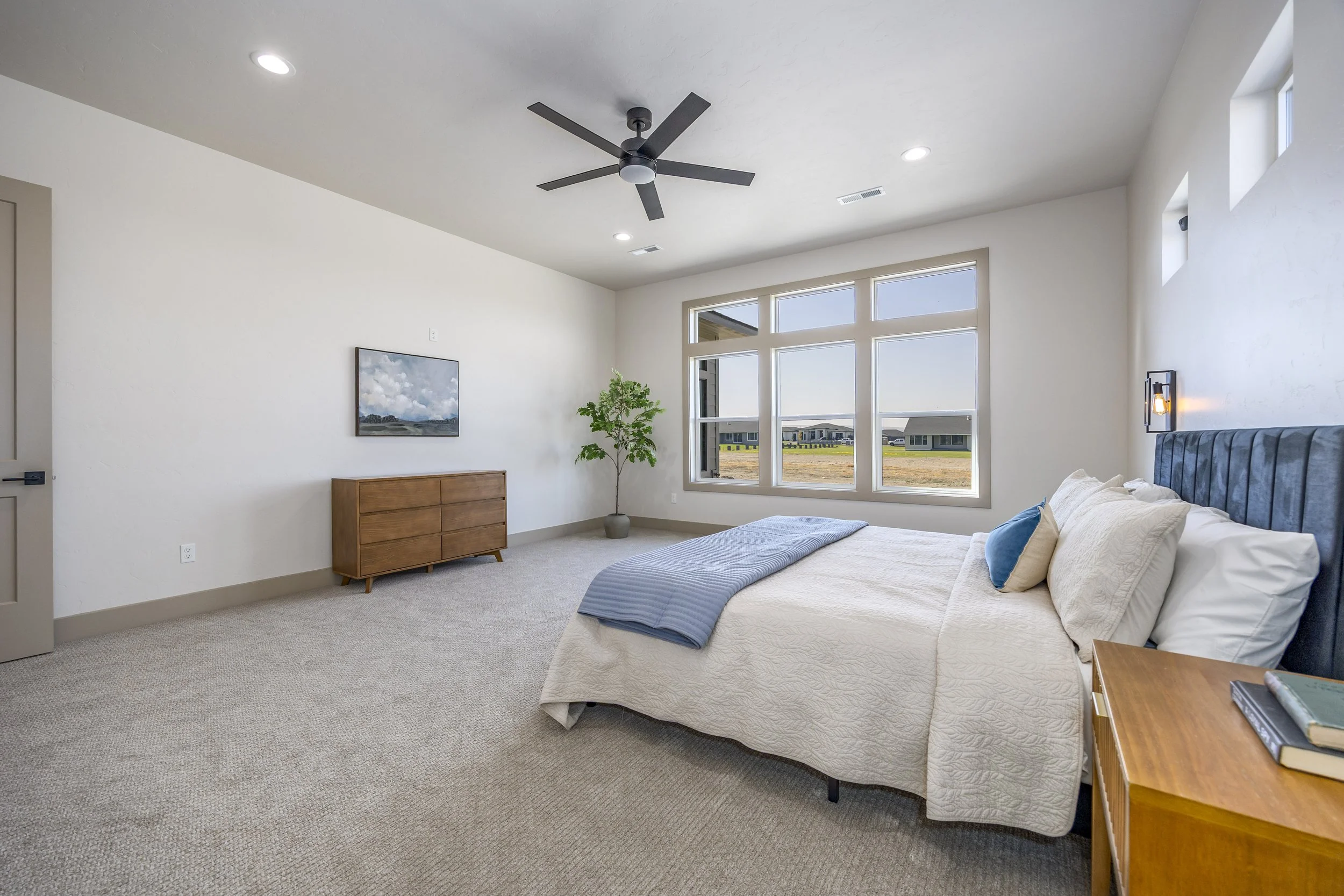 7008 Grange St 9.24.25 13.jpg