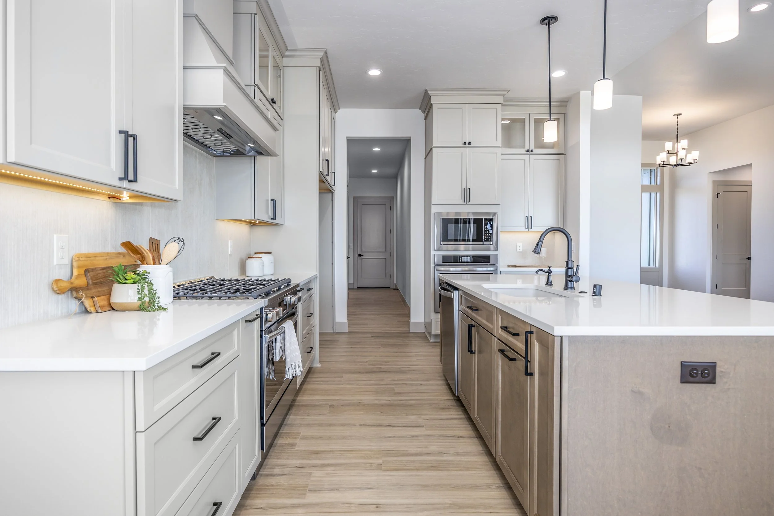 7008 Grange St 9.24.25 16.jpg