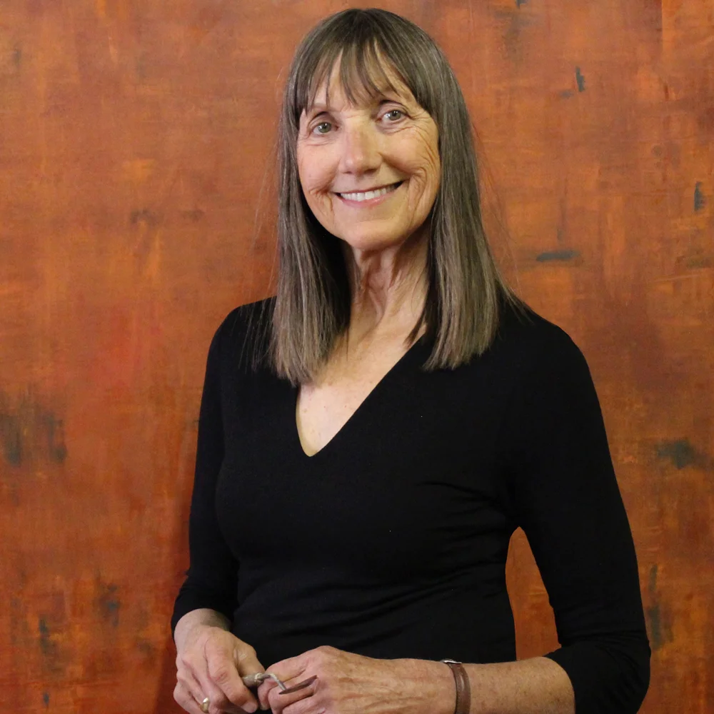 As a full-time painter and printmaker exhibiting regularly across the United States, I have shown in more than 350 juried group shows, nationally attended art fairs and festivals. Solo exhibits have taken place in museum, gallery, and college venues. My work has received numerous awards and is held in private collections, corporate and permanent city collections