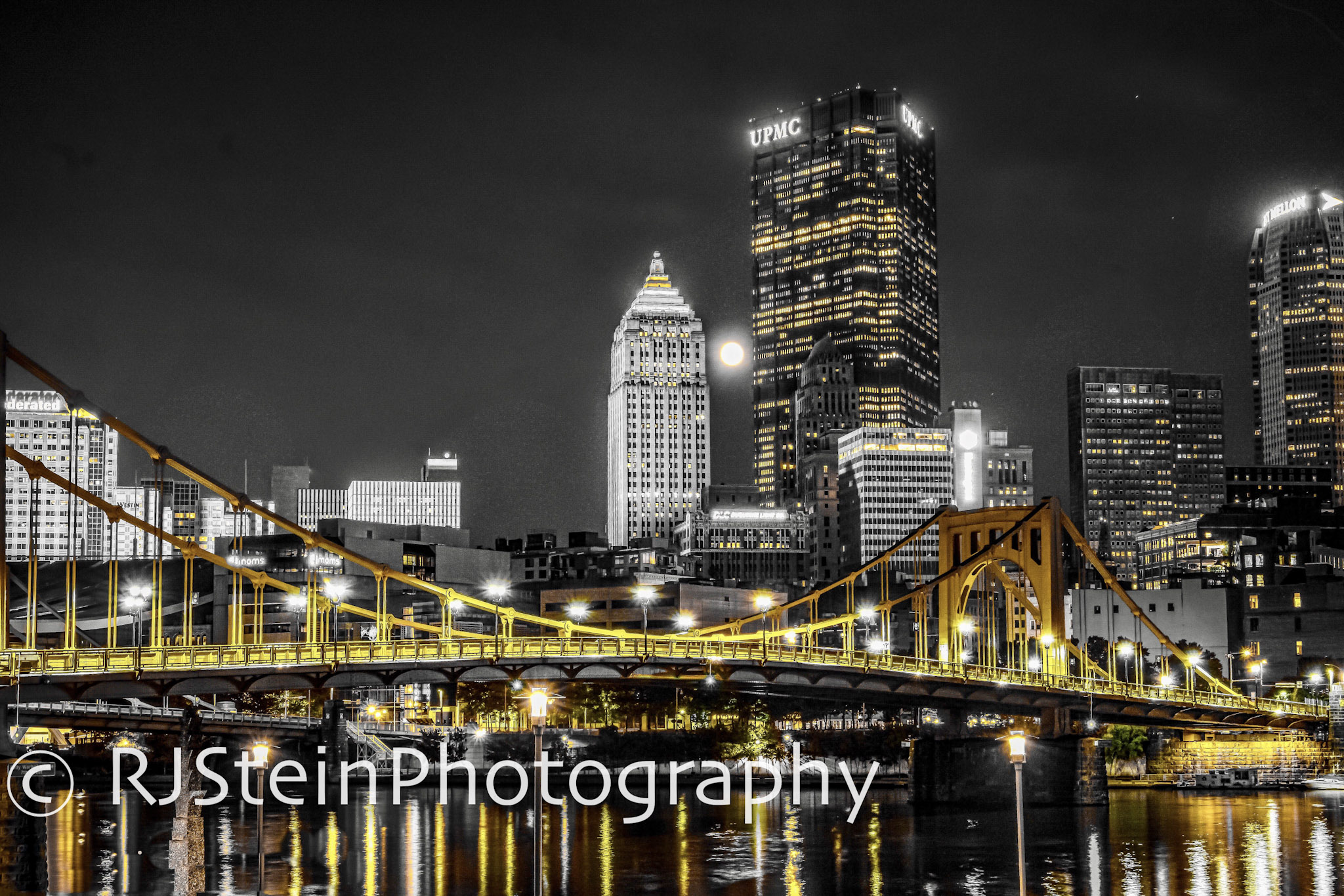 black and gold moon, pittsburgh, 2018
