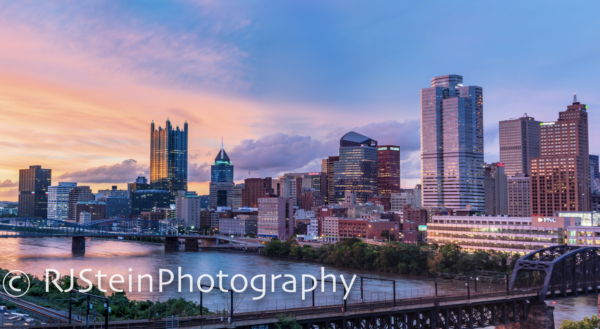 liberty bridge sunset, pittsburgh, 2018