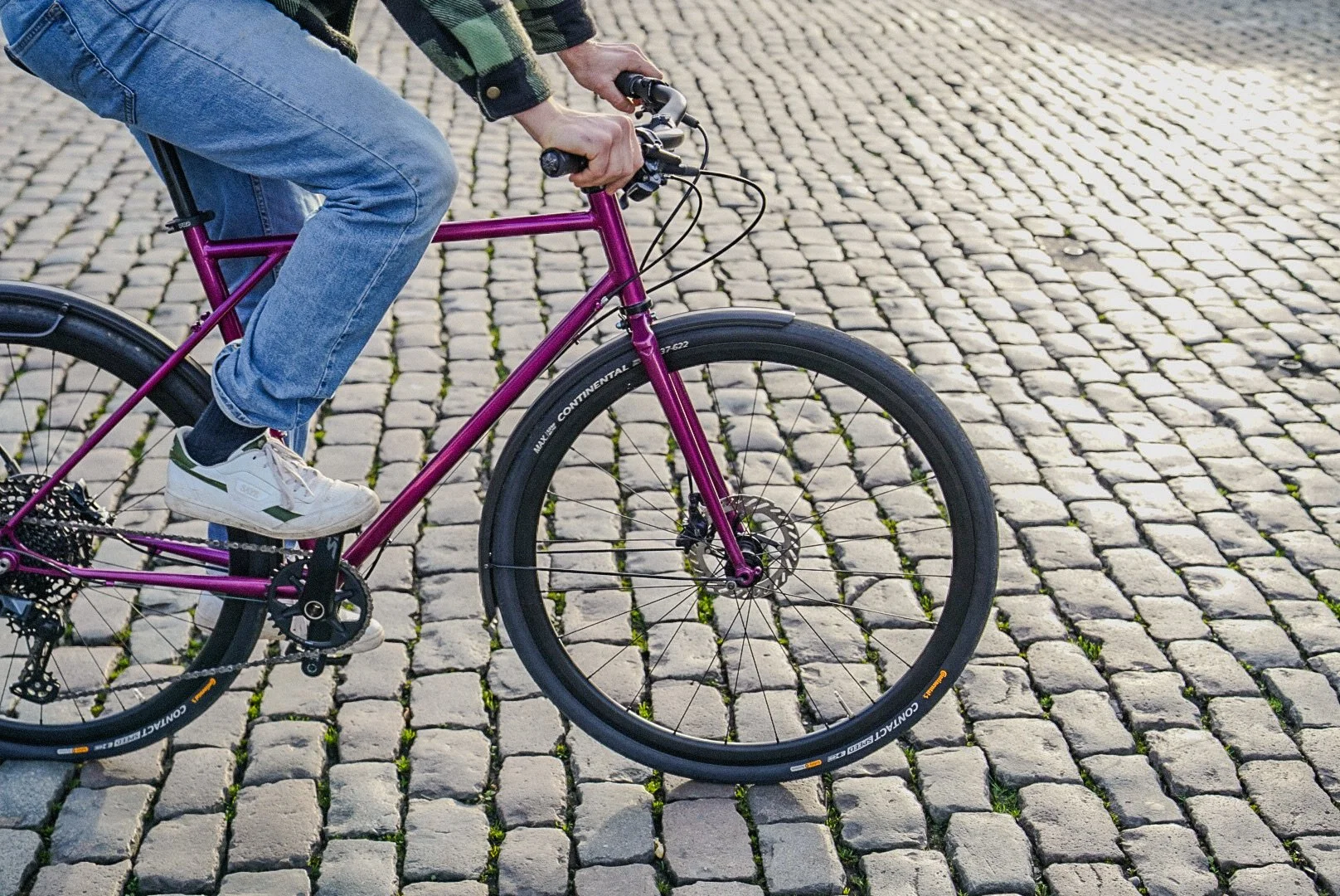 Curb vélo fabriqué à la main en Belgique
