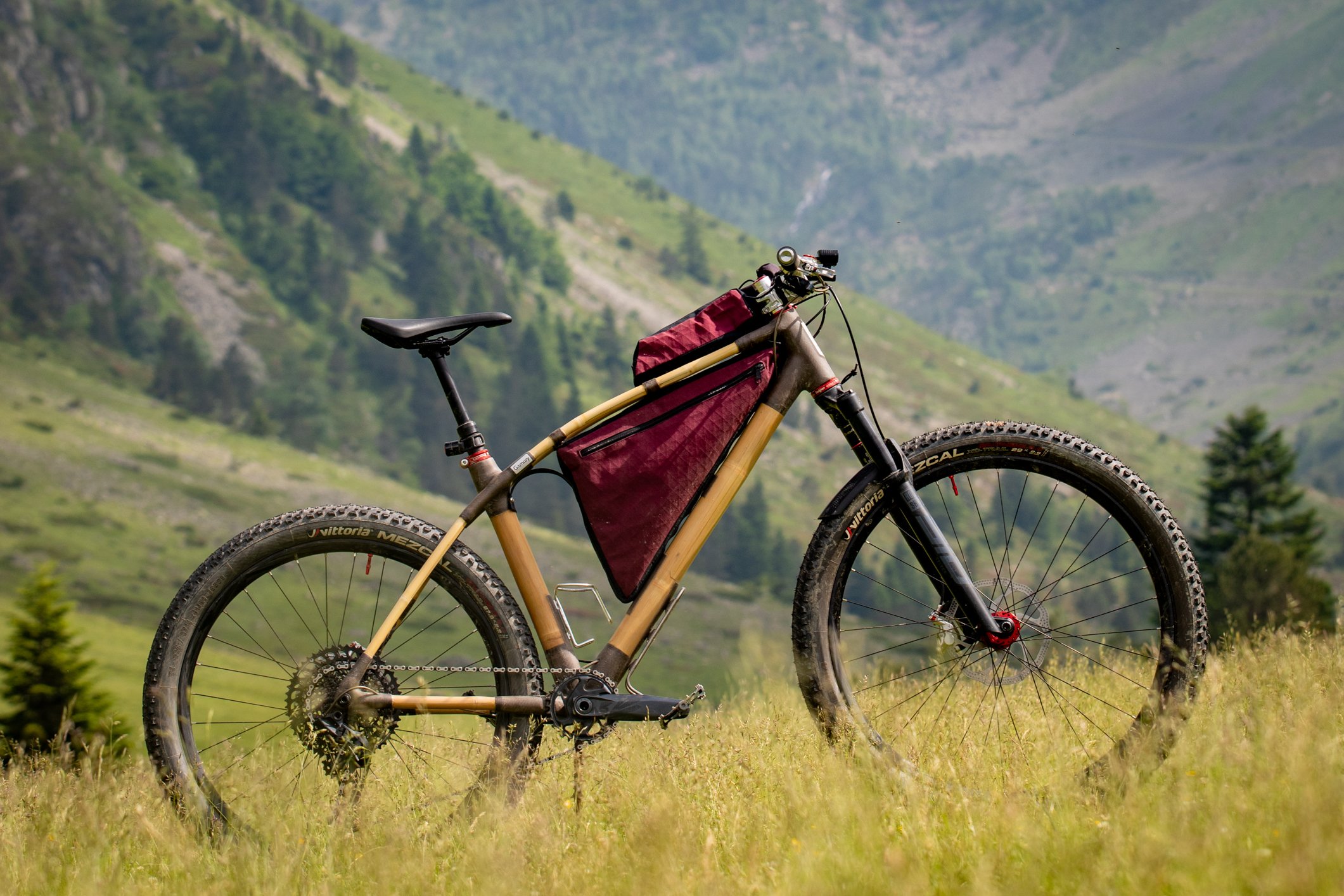 vélo vtt en bambou fabriqué en France