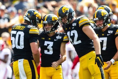 Photo: Joseph Cress/Iowa City Press-Citizen