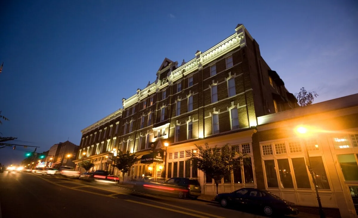 A Night at the General Morgan Inn — The Sports Chief
