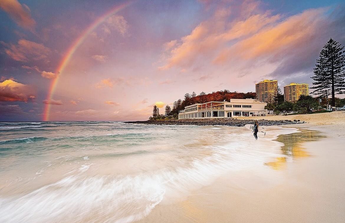 Burleigh you absolute showstopper! 🌈☺️⭐️
So grateful to call this part of the world home! If you&rsquo;re in the area, pop into Heartfill today &amp; take home a piece of Burleigh magic. 

📸 @simonbeedlephotography