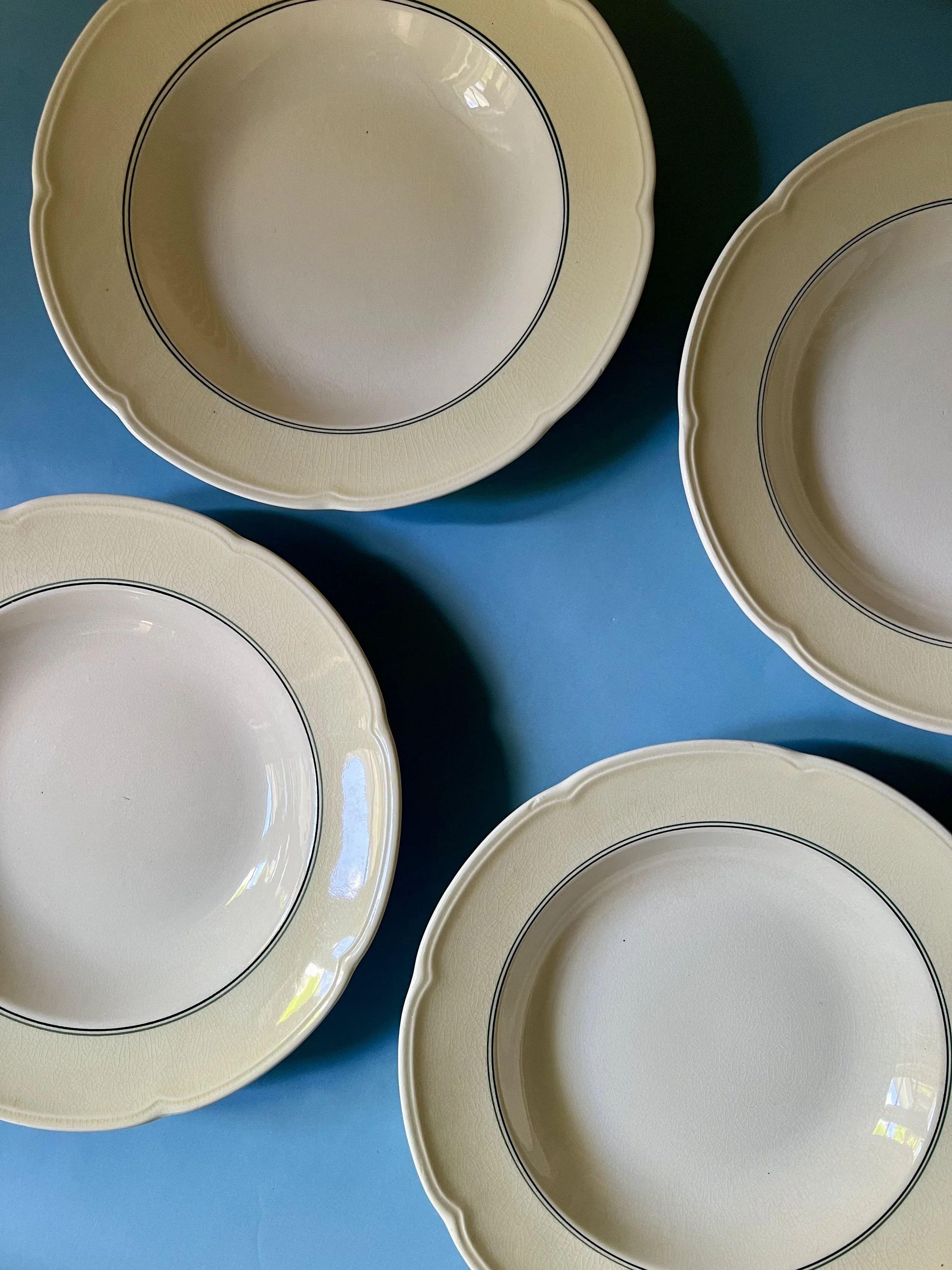 Four plates // 550 DKK