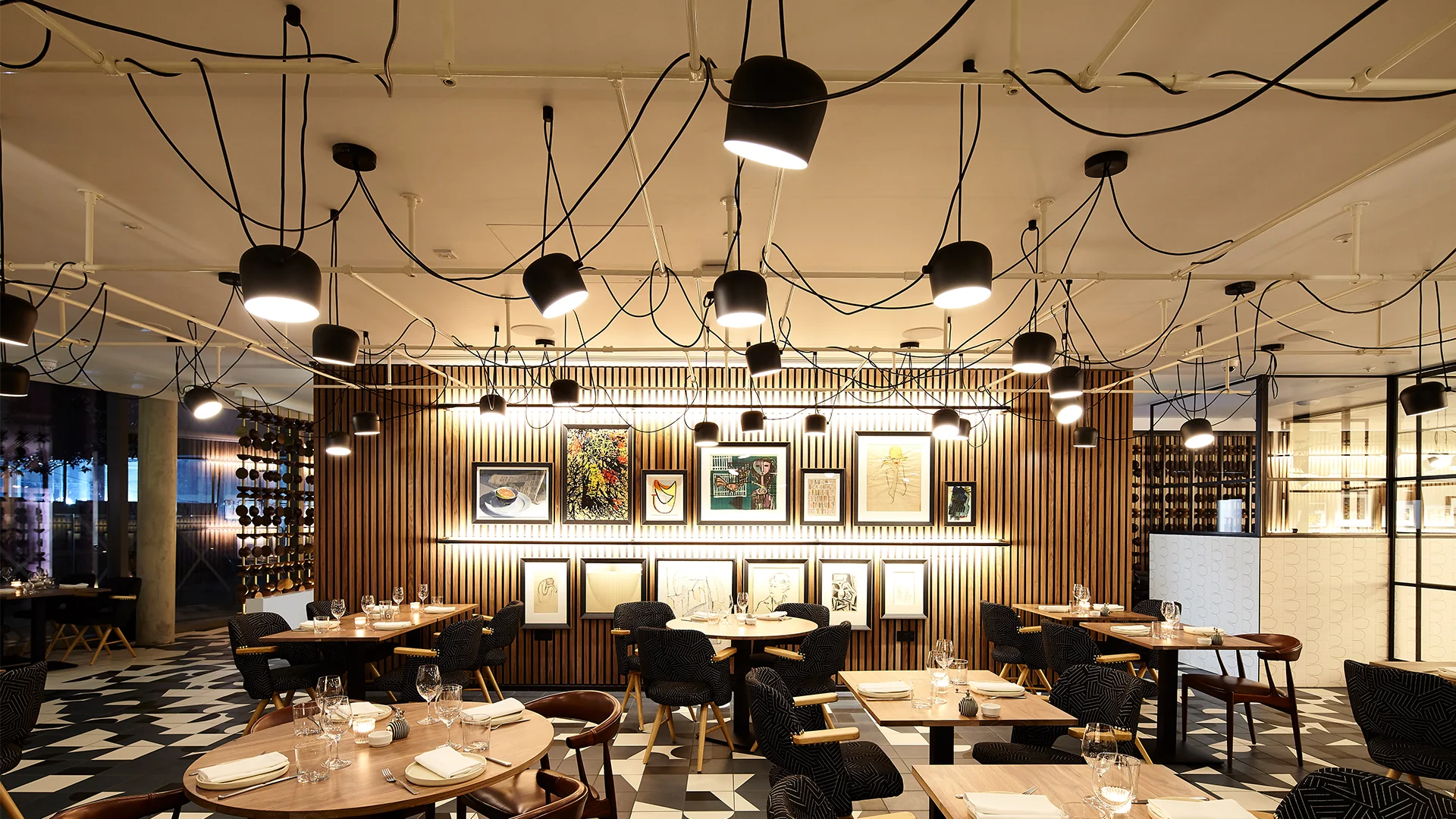 ART YARD BAR & KITCHEN Image credit: Ming Tang-Evans Art Yard Bar & Kitchen is a new all-day dining restaurant and bar at 2 Blackfriars Road in London’s Bankside. Just a stone’s throw from the banks of the Thames, Borough Market, and London's bustling Southbank, Art Yard will offer a modern space for all-day dining. The menu celebrates the abundance of British produce through the seasons, whilst also drawing inspiration from European cuisines and cultures. Signature dishes will include ‘Chargrilled Cuttlefish with Black Rice and Chorizo and ‘Baked Bone Marrow with Curry Sauce’, the thought of which has us dribbling over our laptops already. With ingredients delivered direct from London’s many fresh markets, on tap cocktails and a regularly changing menu of bottled and canned beers from breweries along the Bermondsey beer mile, it’s fantastic to see so many things sourced from the streets of London. Art plays a key part as you may have guessed from the name, with features created by local designers and creatives and Alexander Calder inspired mobiles and sustainably-sourced wood furniture with patterned tiling throughout the bright space. In summary Art Yard is a feast for your taste buds and eyes all at the same time. Facebook | Instagram | Twitter