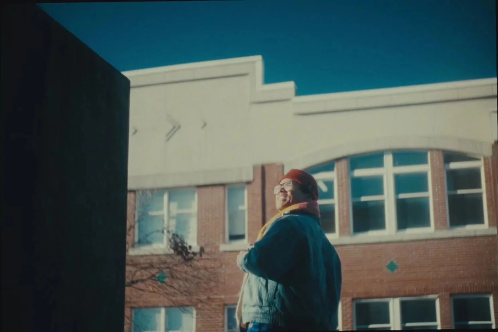 frame_87381.jpg
