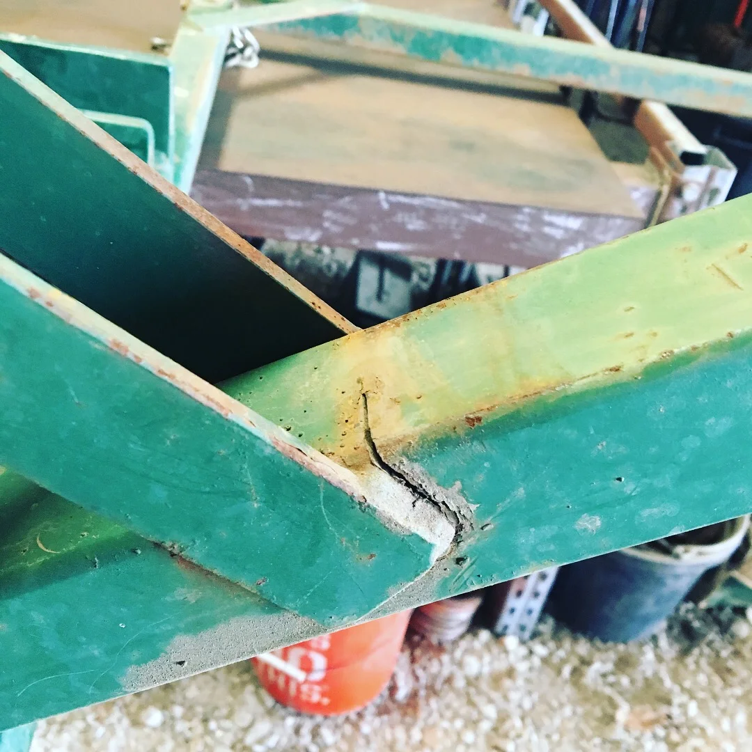 Broken arm on a fixed drag