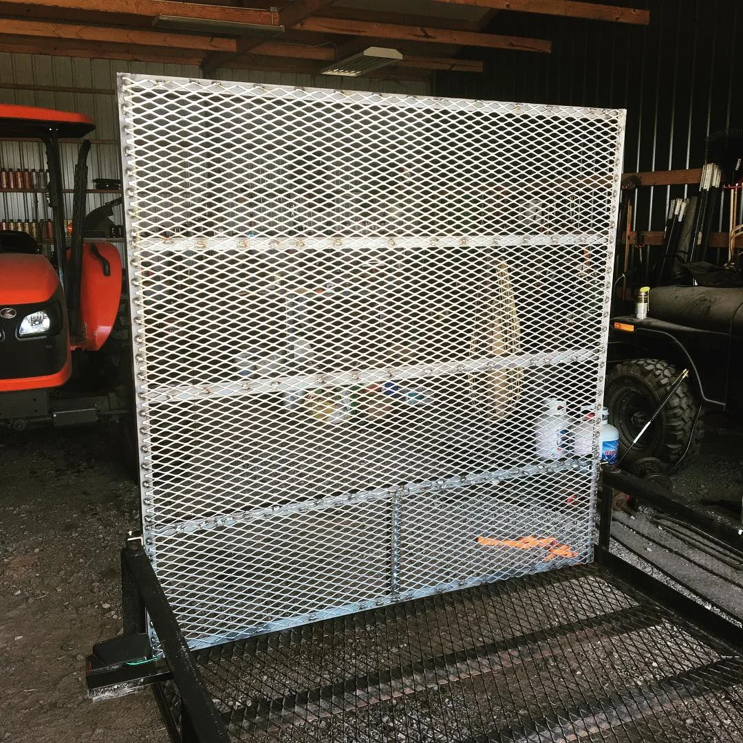 trailer gate.jpg