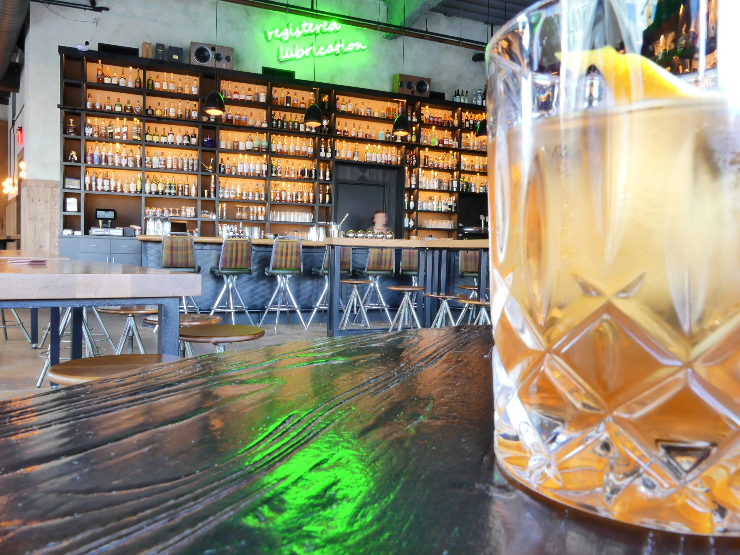 Dram &amp; Draught - Downtown Raleigh