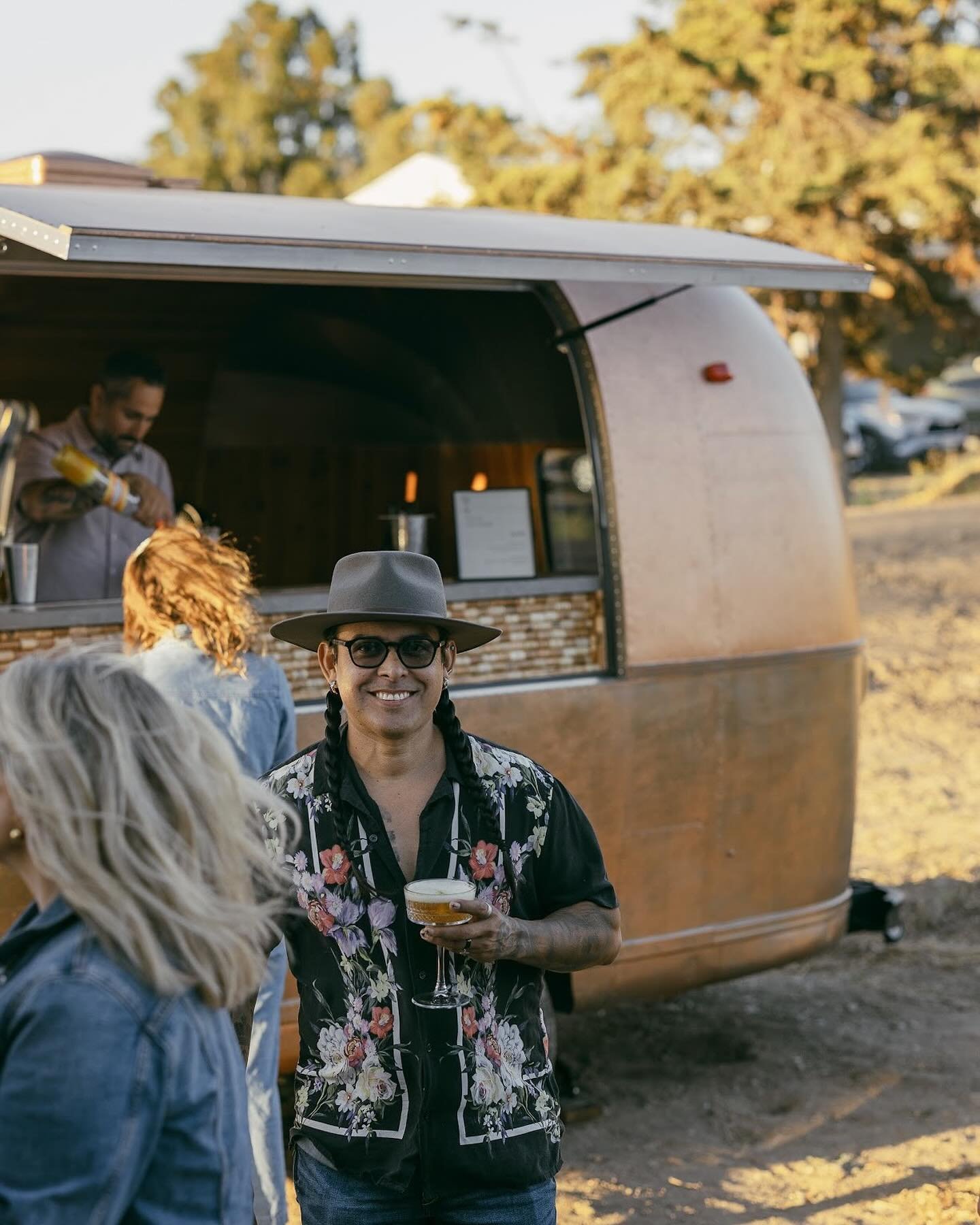 🚐✨ Meet the Carneros Mobile Bar - your event&rsquo;s new best friend! 🍸 We&rsquo;ve crafting Instagramable party vibes in a vintage Airstream for the ultimate mobile cocktail experience. Four draft taps, color-changing LED lights, and professional 