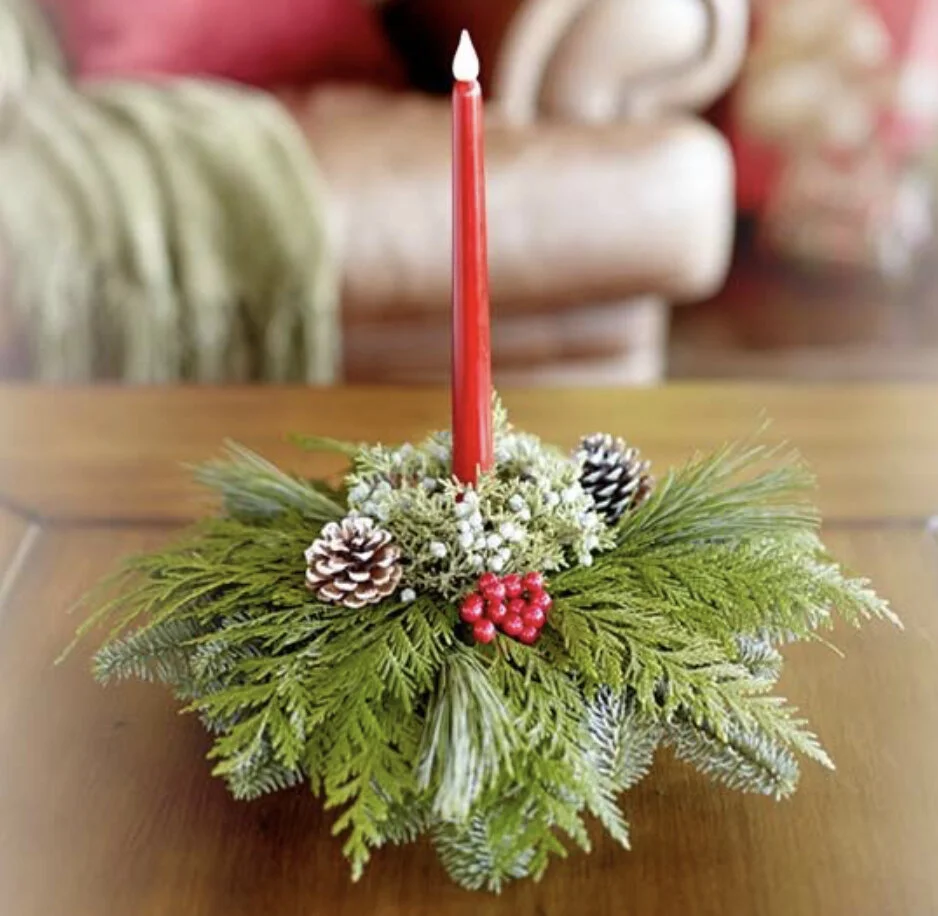 C5M- Holiday Centerpiece with LED candle