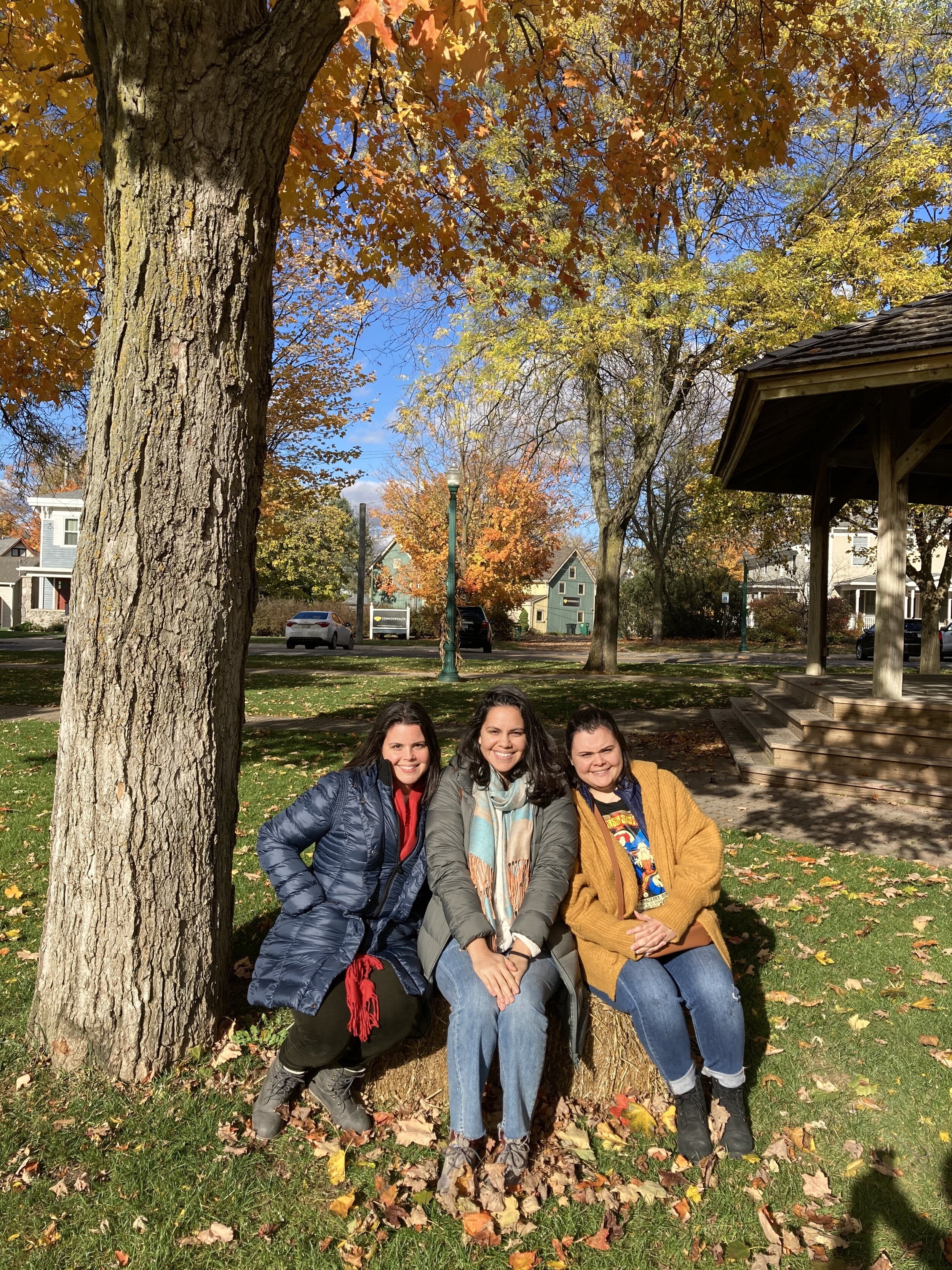 The Cepero sisters do fall.