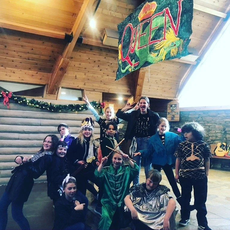 Company B Winterized still has space available! Running December 26-30 (Except, Sunday December 28), Kindergarten-8th grade performing artists will rotate through music, dance/movement, art and improvisation classes/rehearsals to create a fun musical