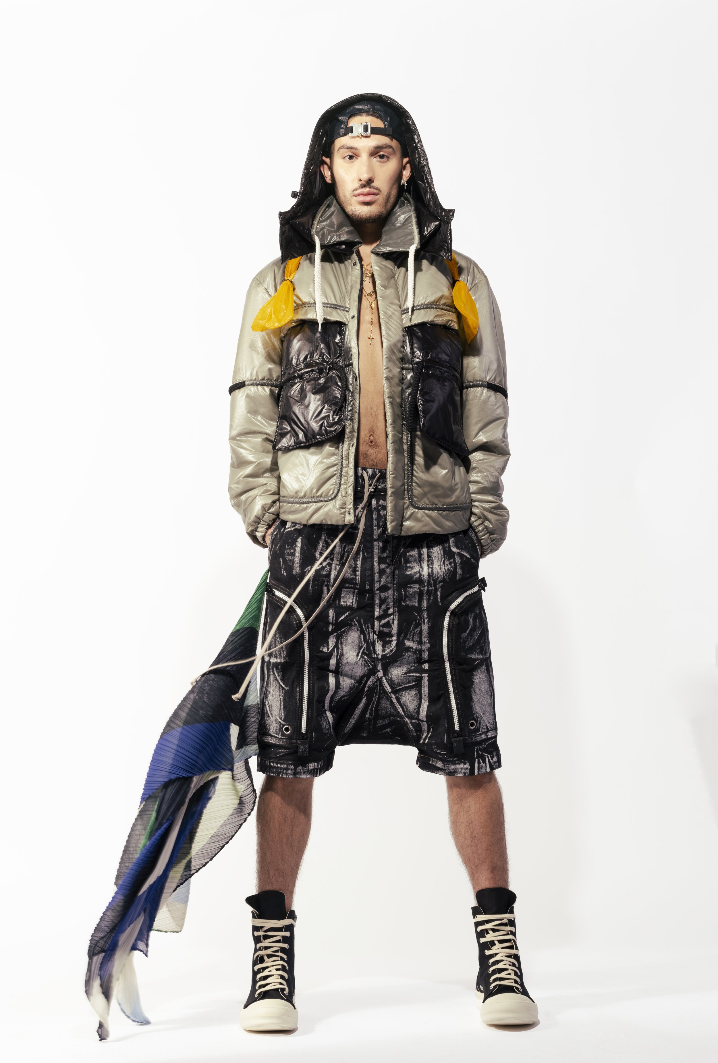 EDITORIAL / STREET SEEN / ANTIDOTE