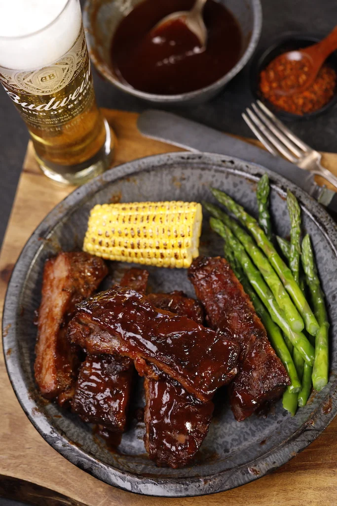 020119NimanRanchBudweiserMeatsMP0140.jpg