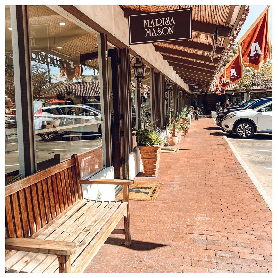 Have you seen what&rsquo;s new at Marisa Mason Jewelry?? Stop by our Arlington Plaza today and explore their newest handmade pieces! ☀️

Store Hours: 10:00am-5:00pm