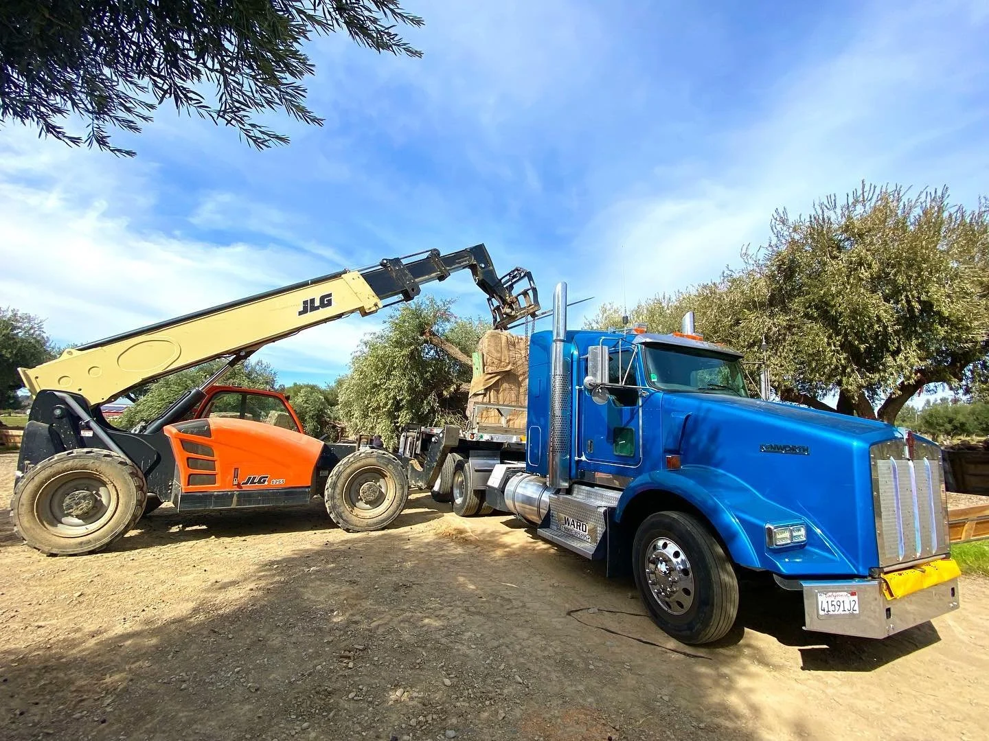 Its wide load Wednesday! Who am I kidding... every day around here is a #wideloadwednesday