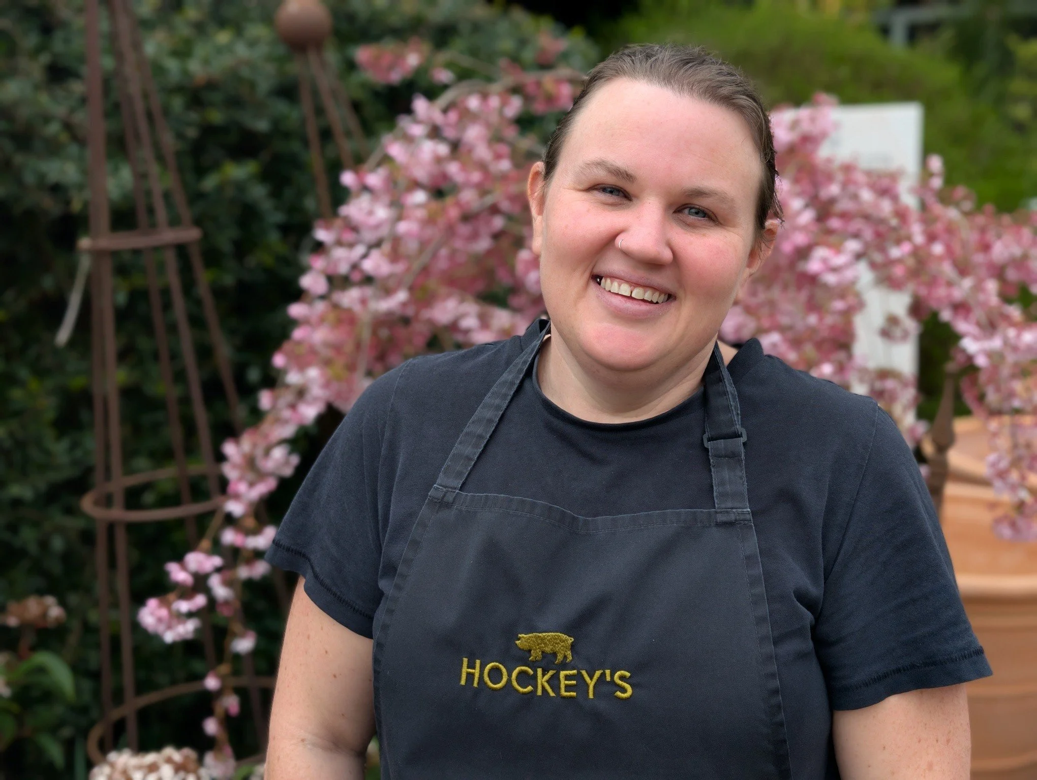 We are incredibly proud to share some very special news from us here at Hockey&rsquo;s Farm Shop&hellip;

Our very own Georgia has been named a FINALIST in the Britain&rsquo;s Best Cake Awards 2026 🎉

To see her talent recognised on a national stage