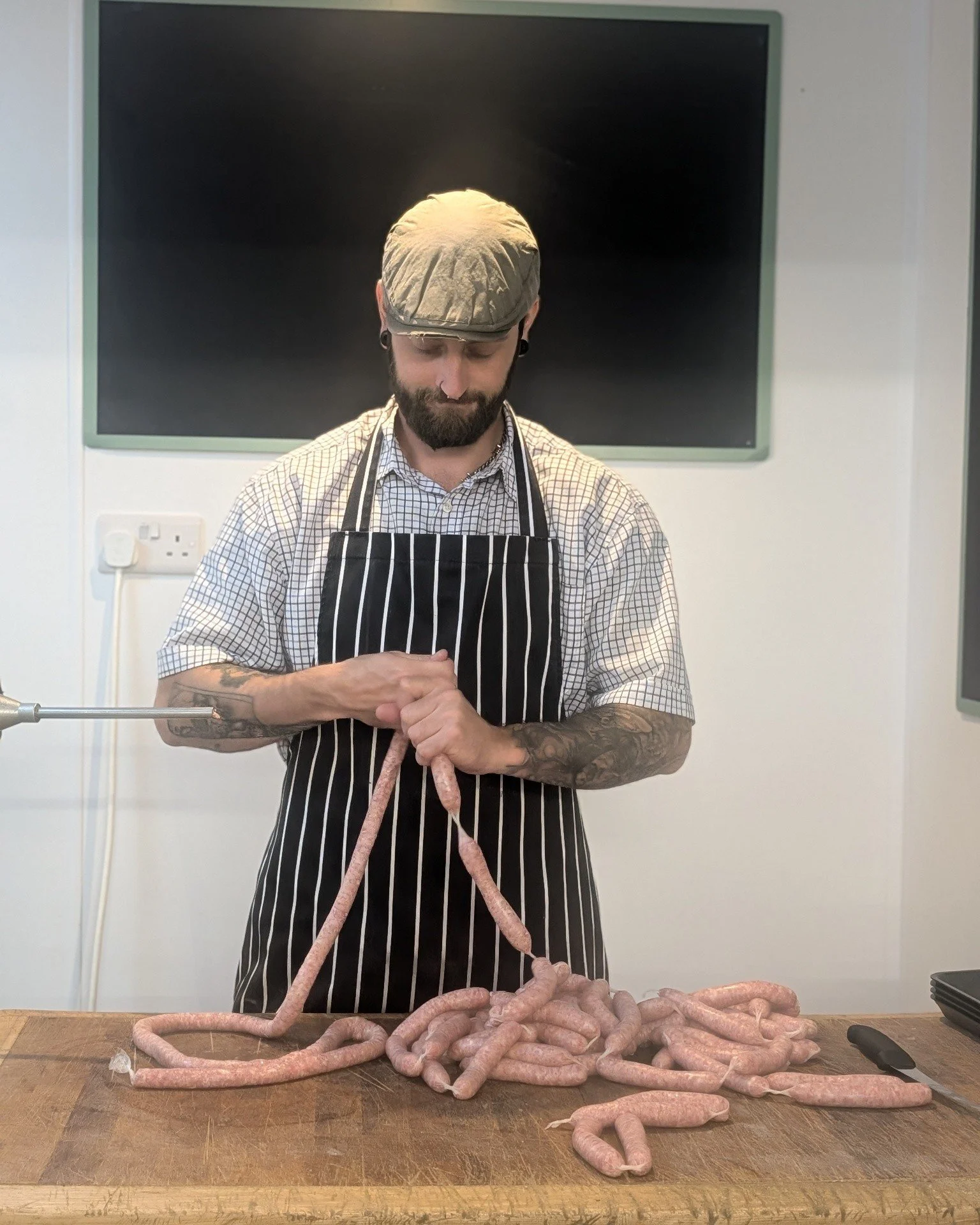 🌭 Fresh off the sausage machine!

Graham has been busy making our delicious chipolata sausages today, and they're looking too good not to share.

A favourite with little ones (and plenty of grown-ups too!), they're perfect for speedy midweek meals, 