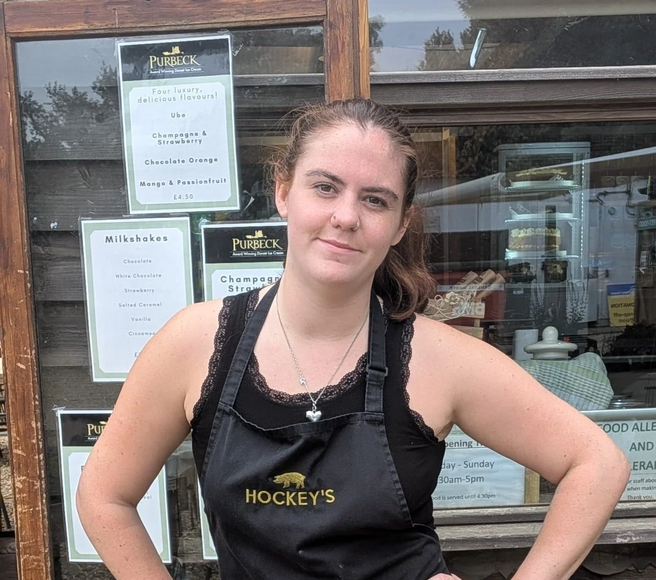 🌟 MEET WILLOW! 🌟

Cafe? ✔️
Butchers? ✔️
Farm Shop? ✔️
The Vinery gift shop? ✔️

Willow has been at Hockey&rsquo;s for over a year and is one of our brilliant all-rounders &ndash; you really could find her anywhere!

🥔 Cafe favourite: Hash browns w