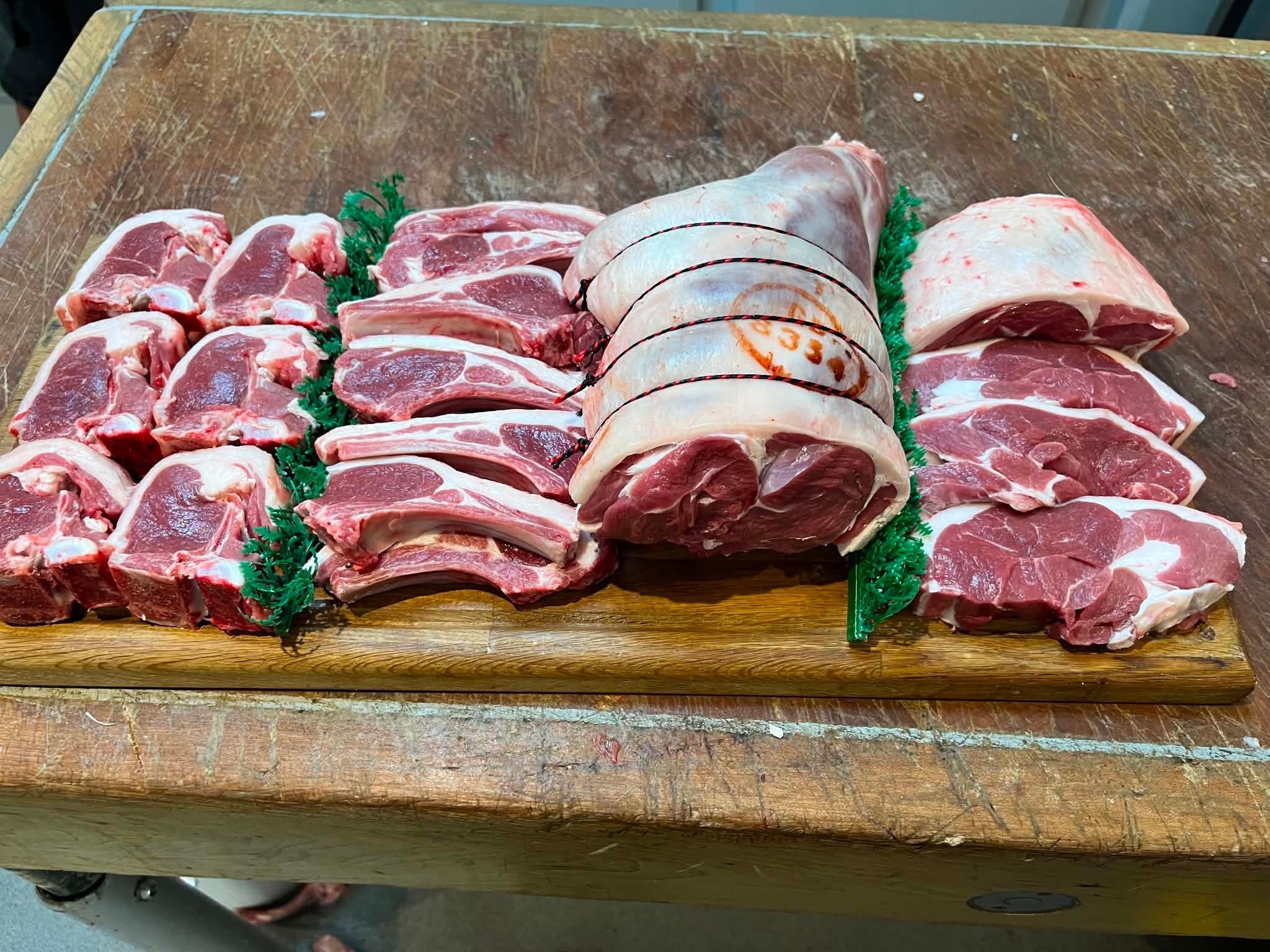 🥩 What&rsquo;s for dinner? How about hogget?

Now available from the Butchers Counter at Hockey&rsquo;s Farm Shop, hogget is full of flavour and a brilliant choice if you love lamb but fancy something a little richer.

🐑 So, what actually is hogget